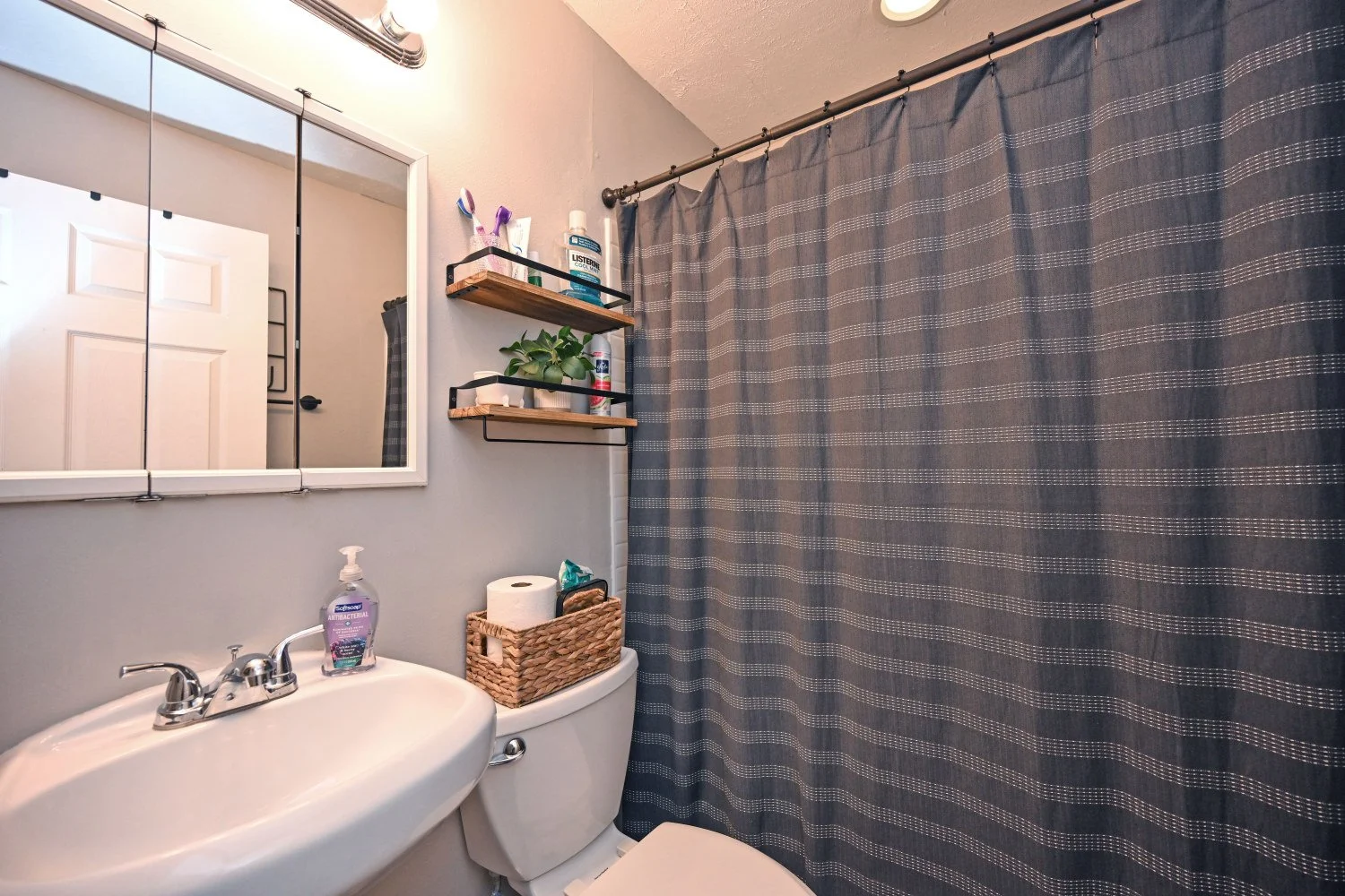 33BeverlyDr_21.jpg