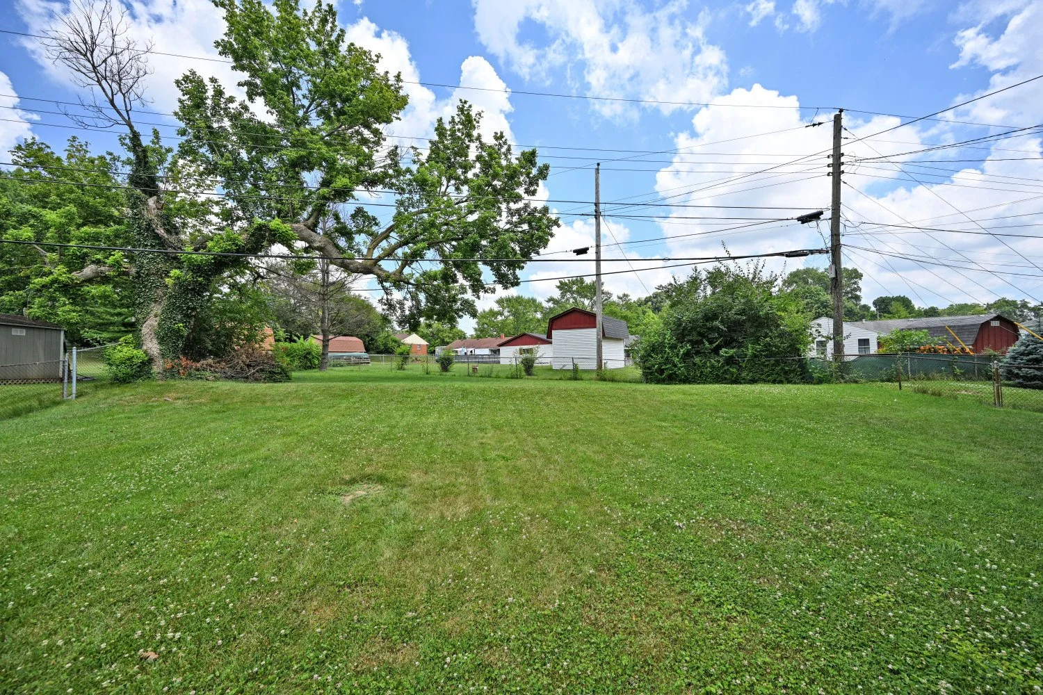 2908BlackHawkRd_38.jpg