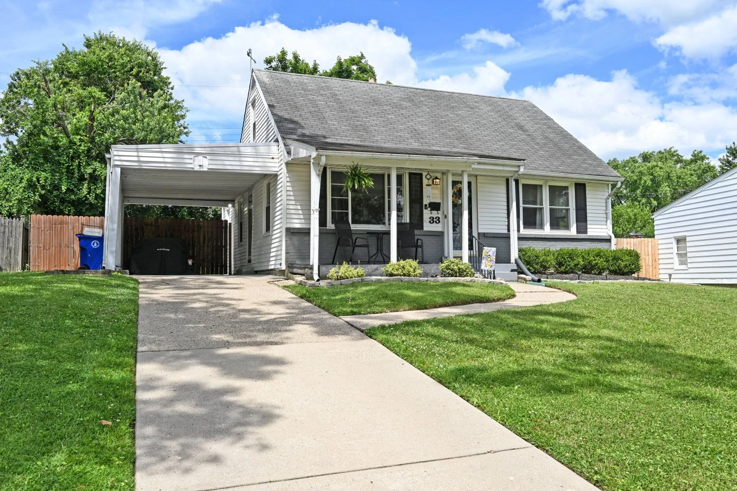 33BeverlyDr_3.jpg