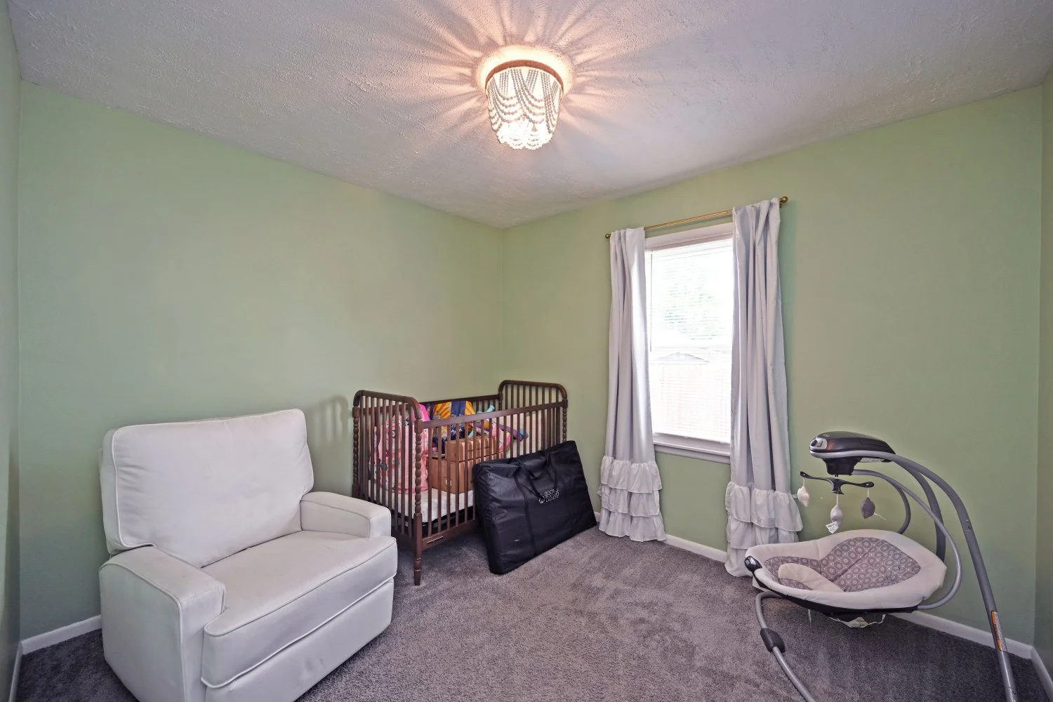 33BeverlyDr_19.jpg