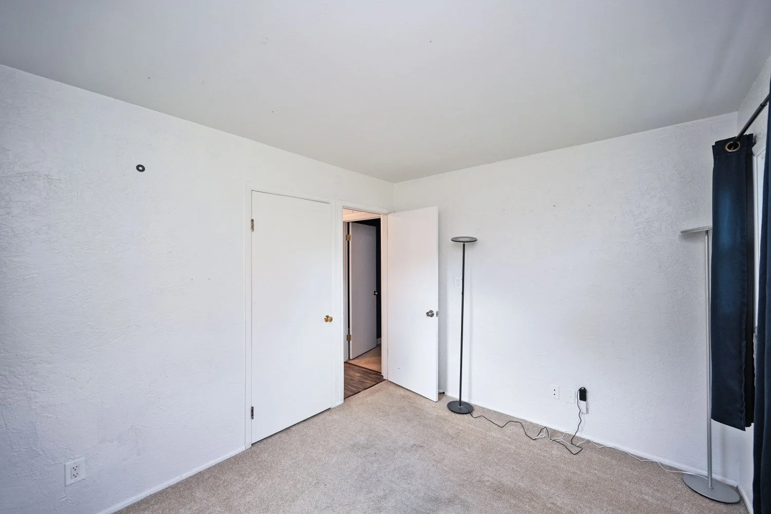 2908BlackHawkRd_29.jpg