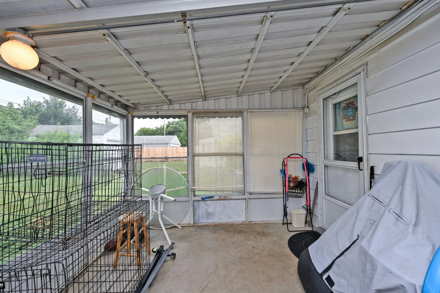 2741HildaAve_20.jpg