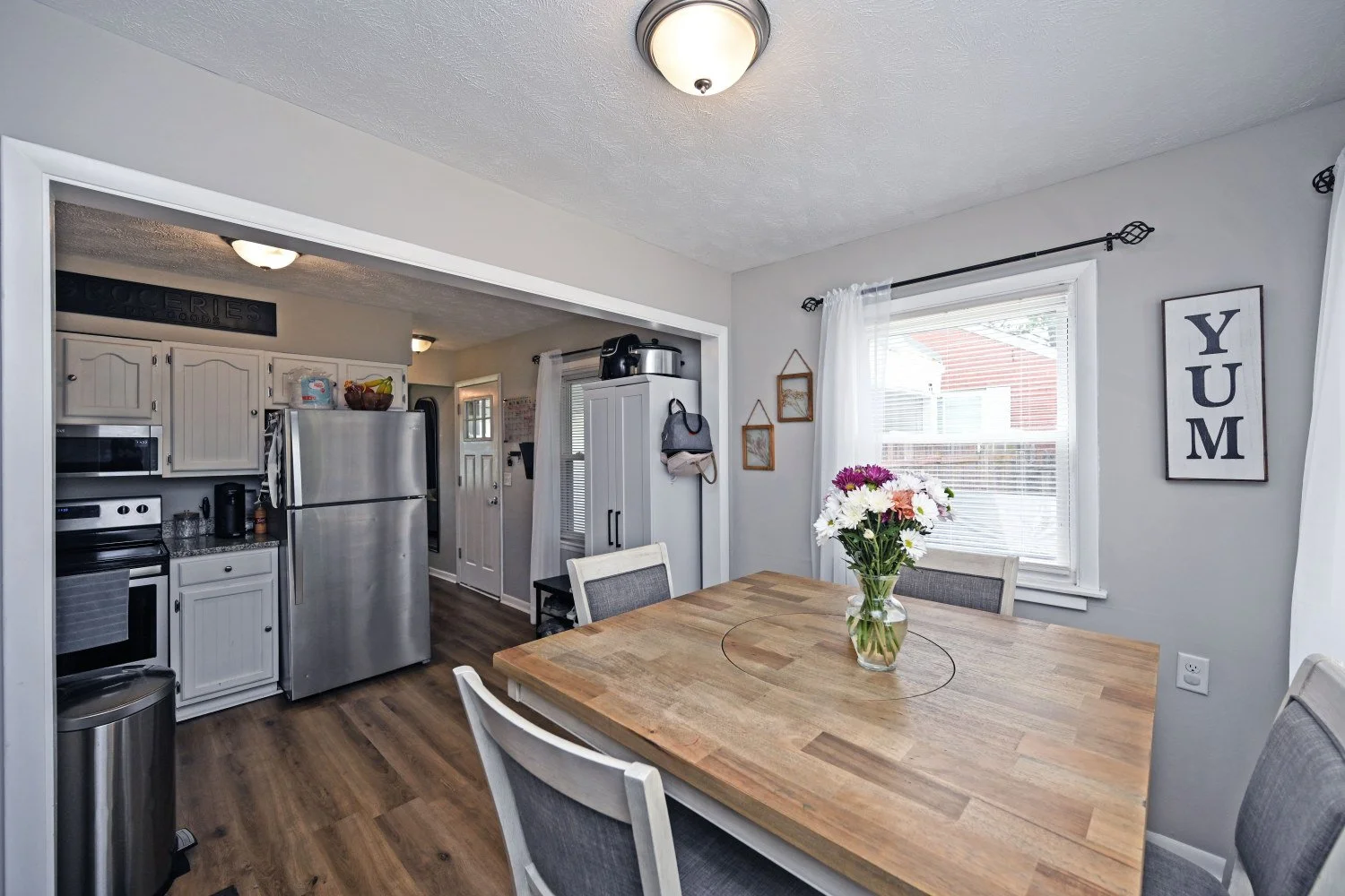 33BeverlyDr_15.jpg