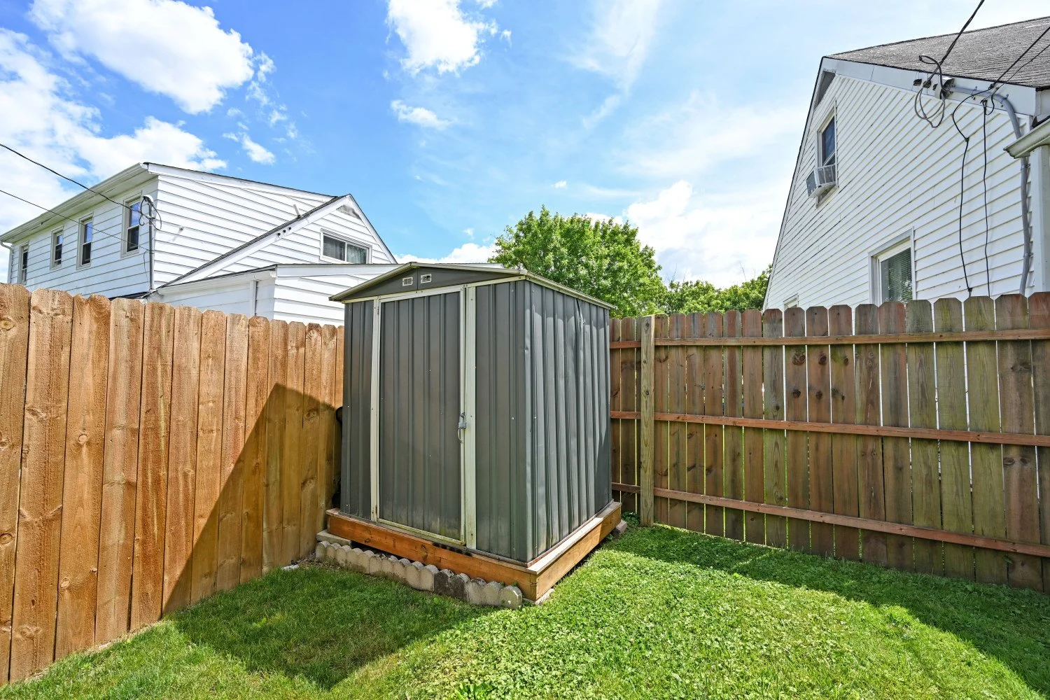 33BeverlyDr_35.jpg