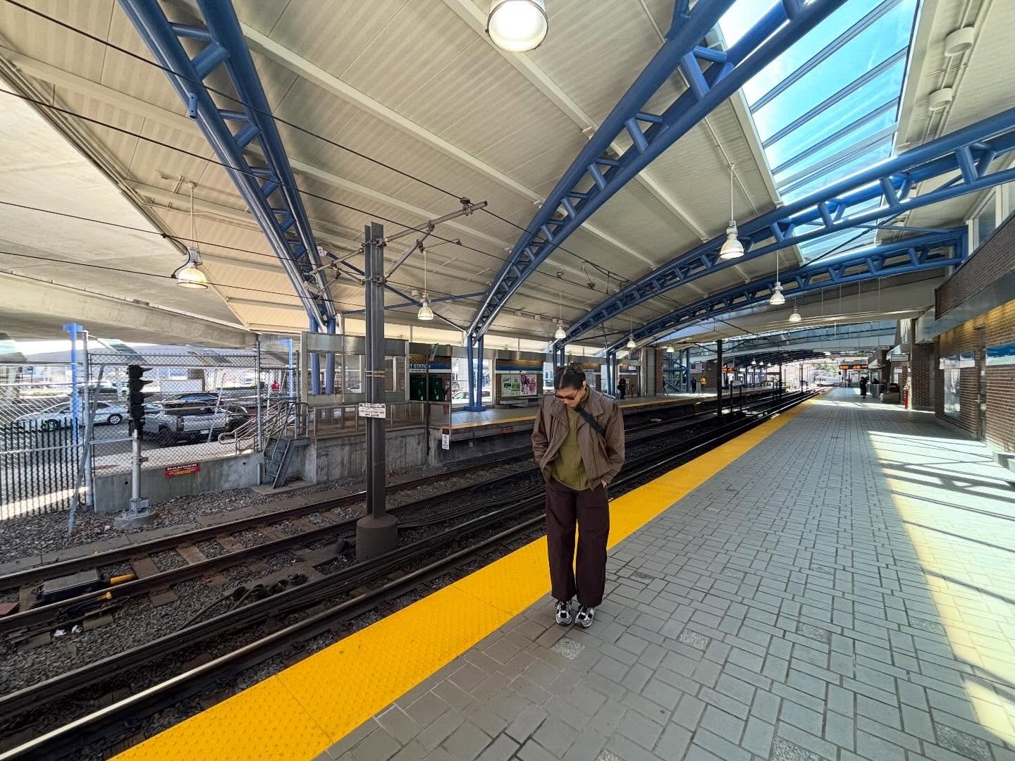 Shoutout to the Blue line. Solid work this year so far.

#explore #boston #artist #artistsupportartists