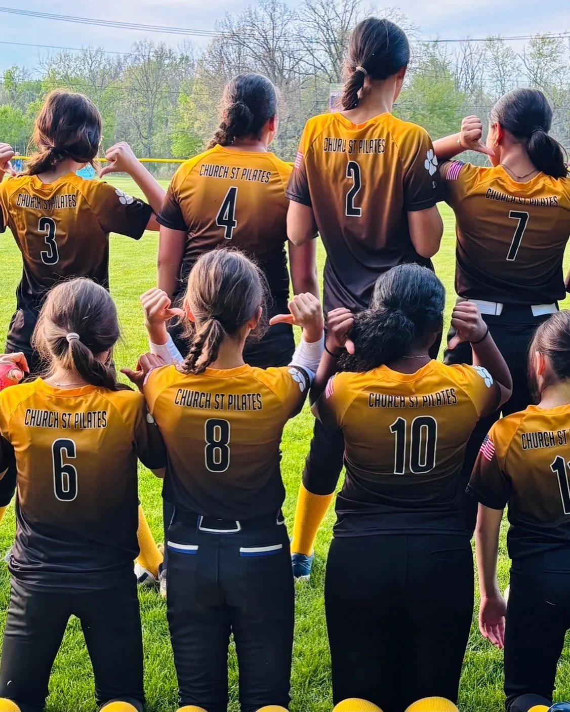 Watching these girls play this season filled us up with love and gratitude.  For the coaches who dedicate their precious hours, the parents who do the same and most of all, in the words of Fancy Nancy (anyone??), these splendiferous girls who soak it