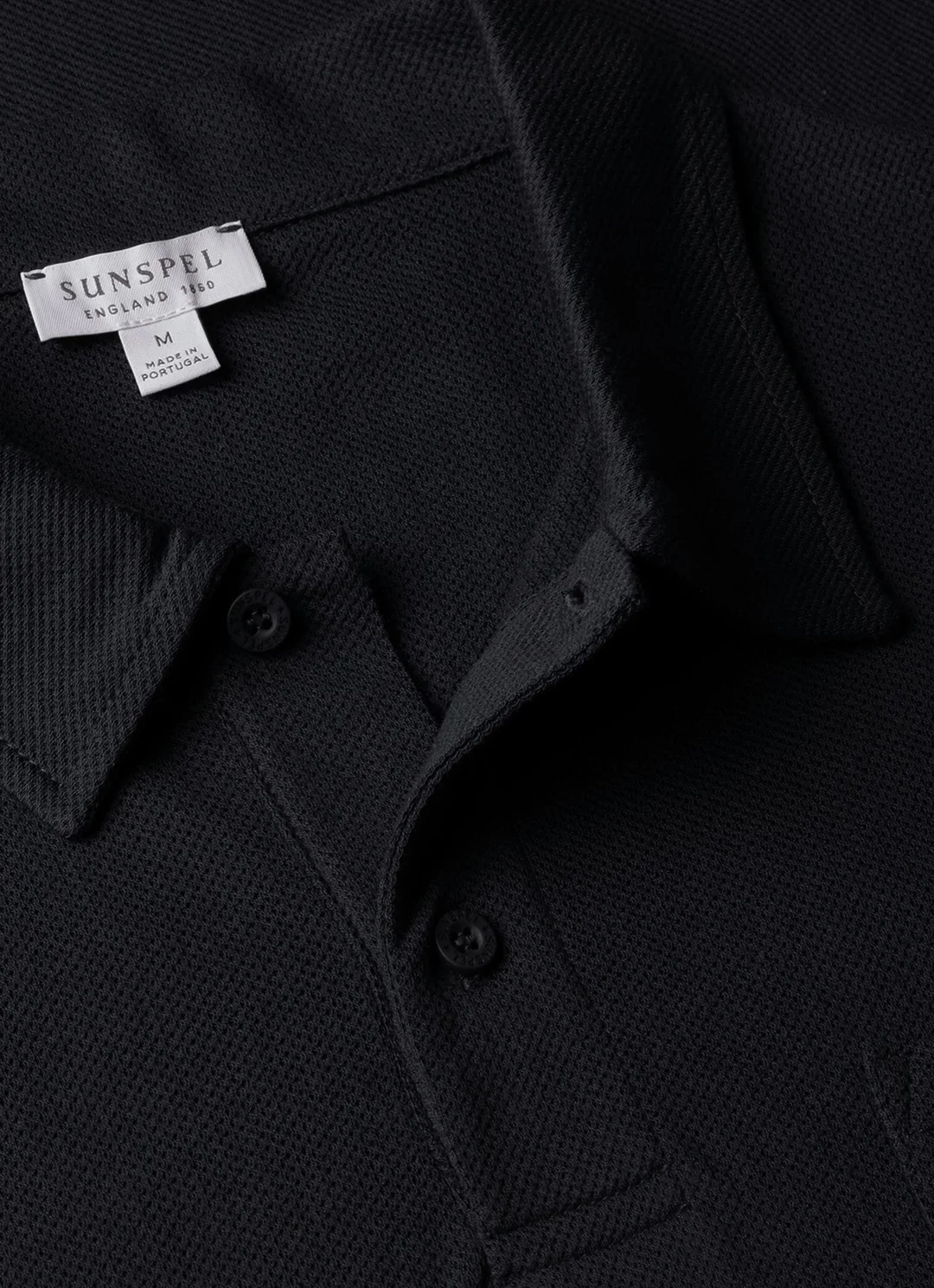navy1.webp