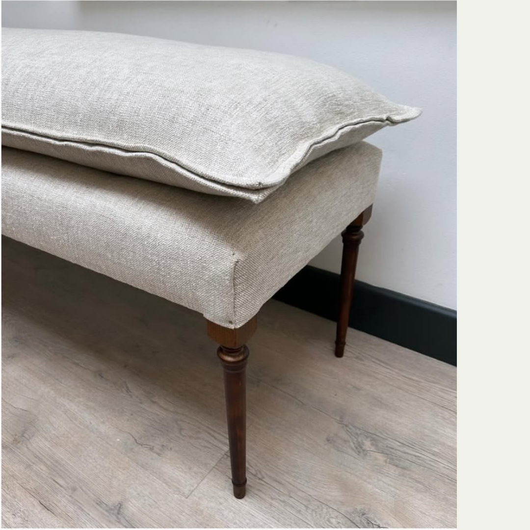 Rose Raw Rees settle.png