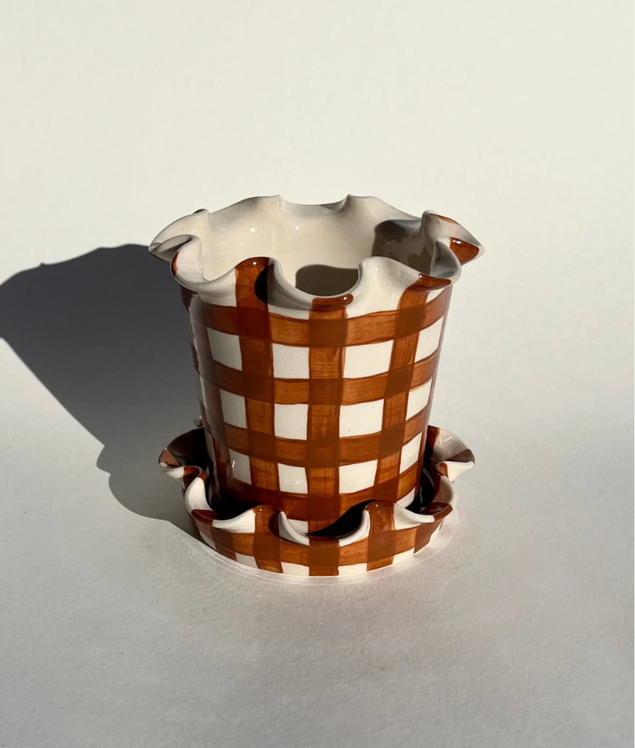 jess+ellis+Frilly+Plant+Pot+and+Saucer+-+Wide+Gingham%2C+Chocolate+.png