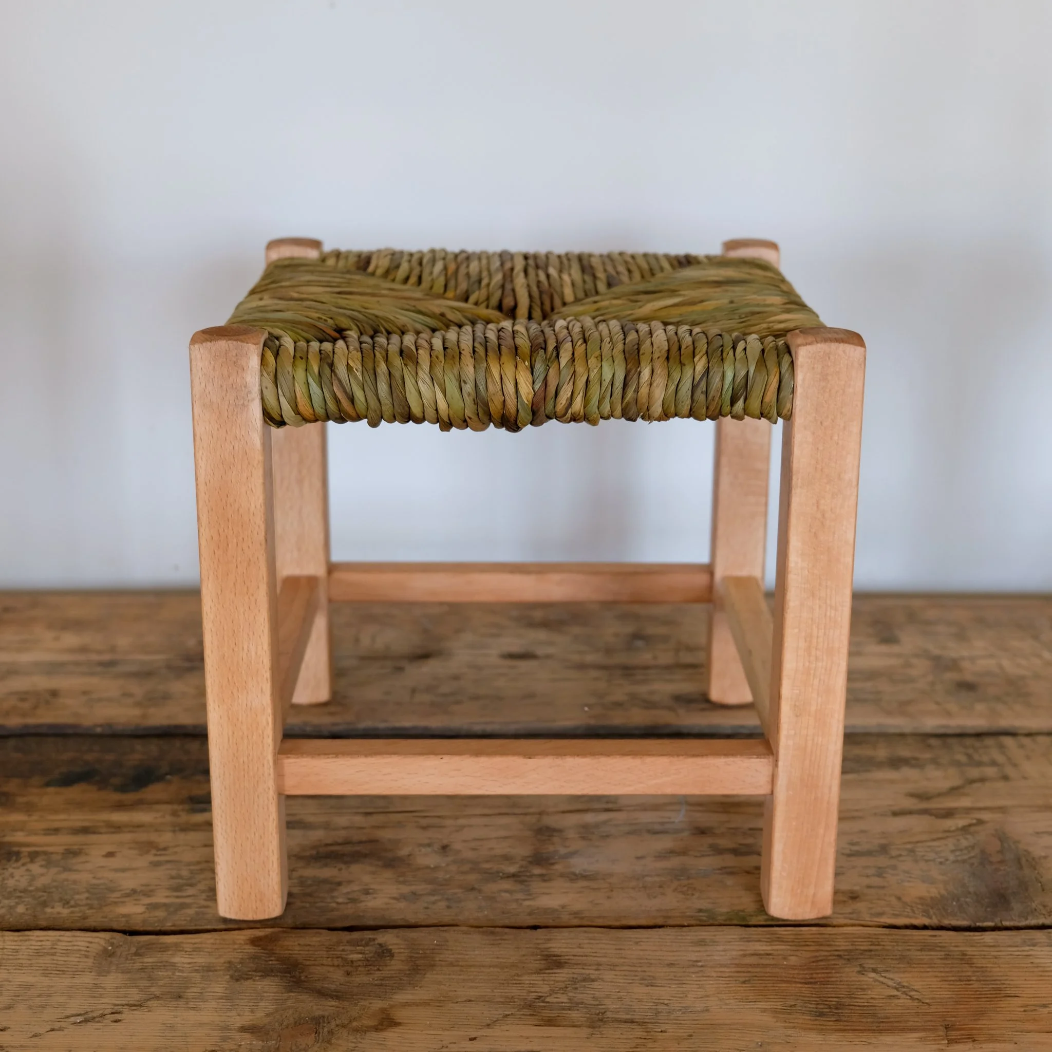 Summerfield Scott milk stool workshop.jpg