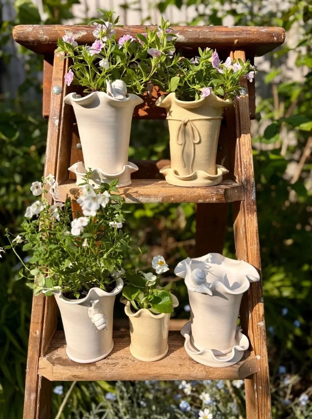 jess+ellis+snail+plant+pots+2.jpg