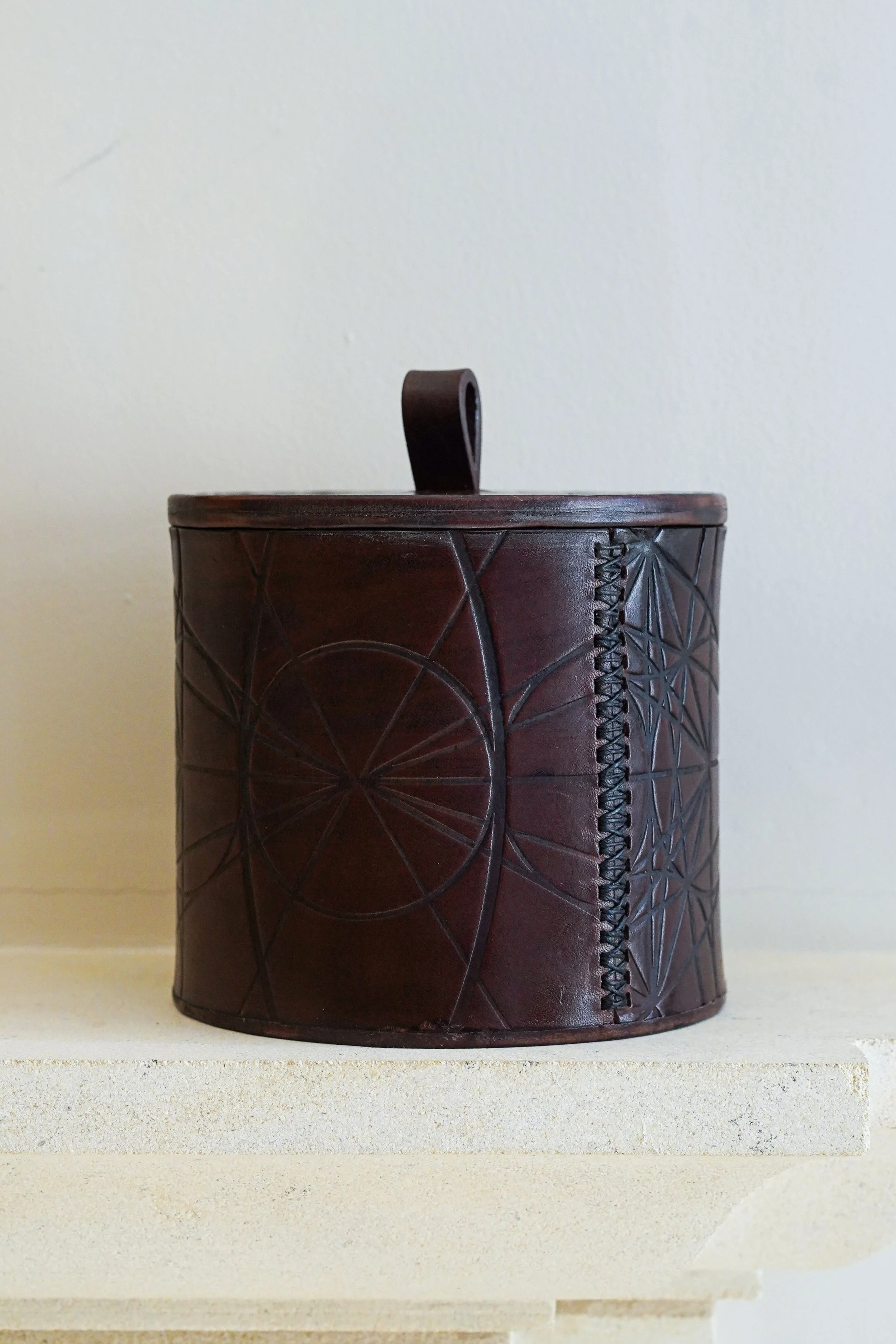 Justin capp ;arge brown leather box cut out 3.jpg