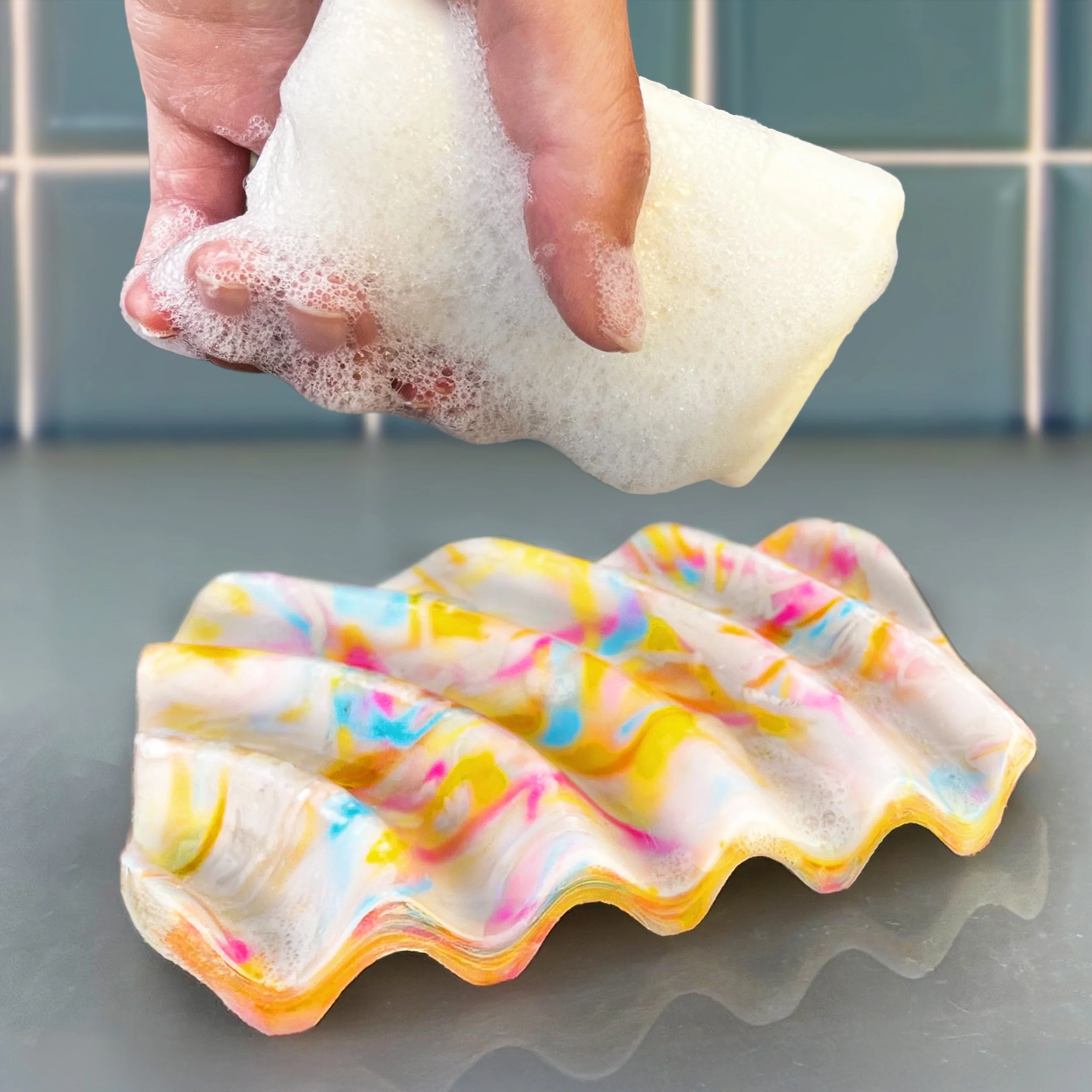 RIPPLE SOAP DISH