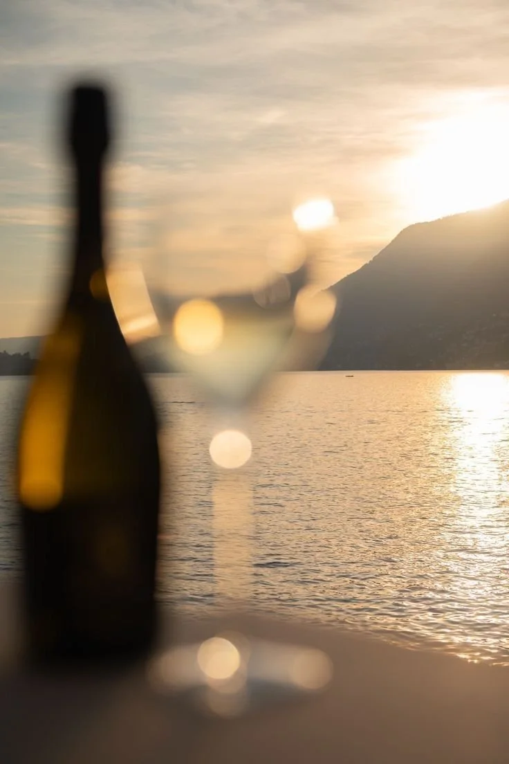 Grab a drink for a sunset toast!