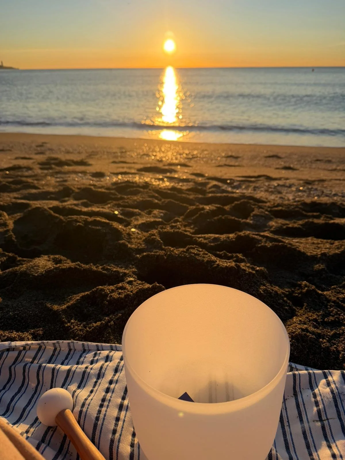 Beach Sound Day Ritual 🌊 April 26 Sunday · Sound Bath & Aroma Journey