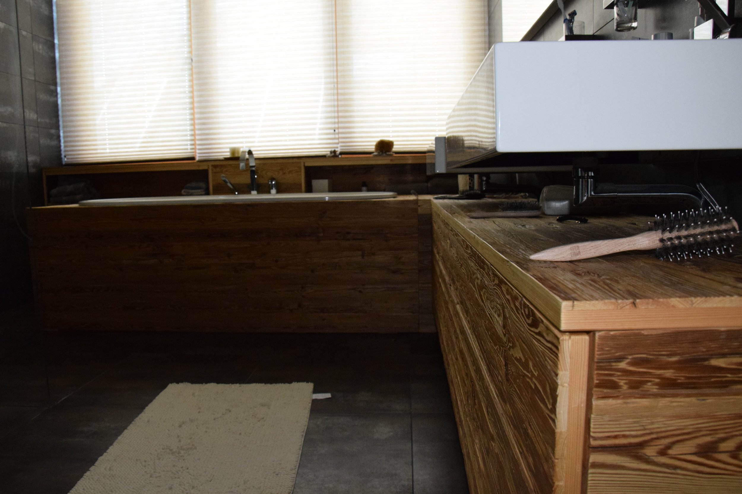 DSC_0009-min.jpg