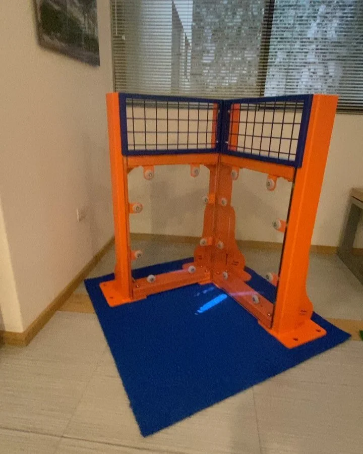Ven a nuestro showroom! 
Cancha panor&aacute;mica y s&uacute;per panor&aacute;mica 361.
Dise&ntilde;o, calidad, durabilidad, personalizaci&oacute;n, resistencia.
Vaxta Padel es tu mejor opci&oacute;n.
Cotiza tu cancha hoy mismo.
#padel #padelmexico #