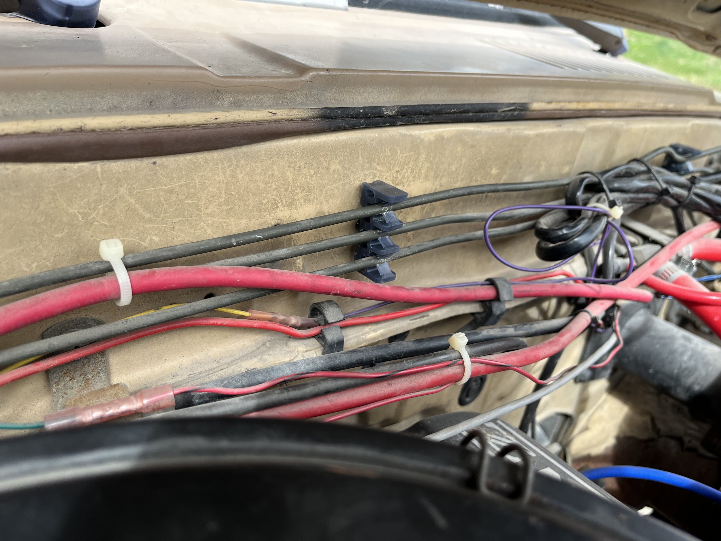 Nissan 720 Brake Clutch Line Firewall Holder 3.jpeg
