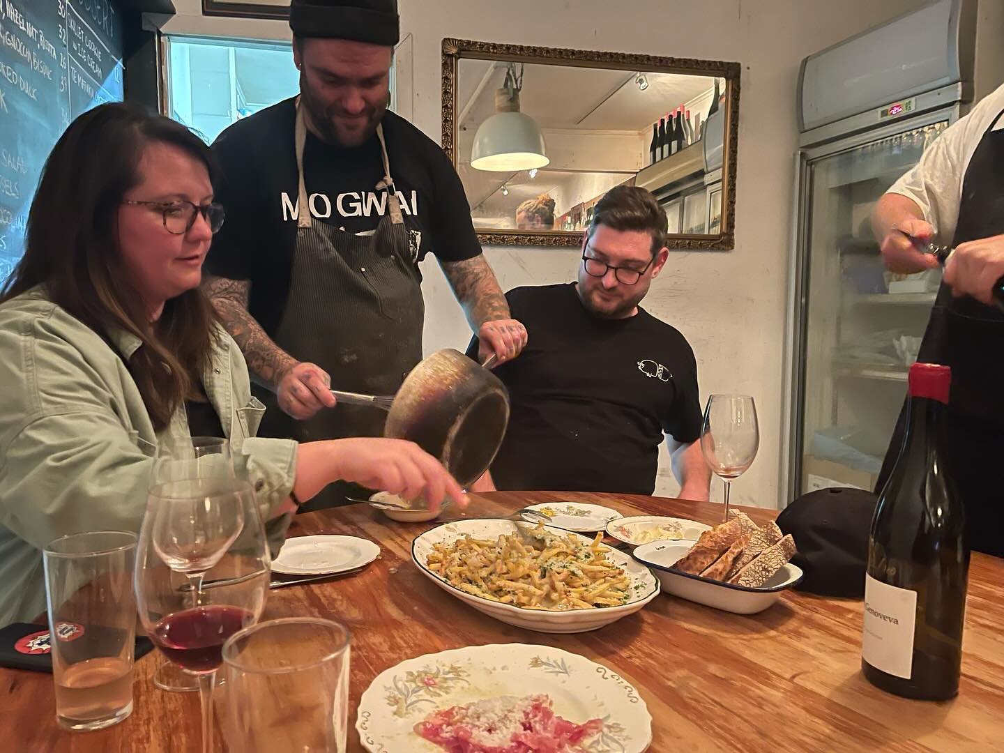 Awesome Thursday evening spent @caveavinnz with great people, wines & food. Thanks Zane & the rest of the team for your hospitality & all the best to @symposiast_ & Jess for the big move back to France 🫶🏼