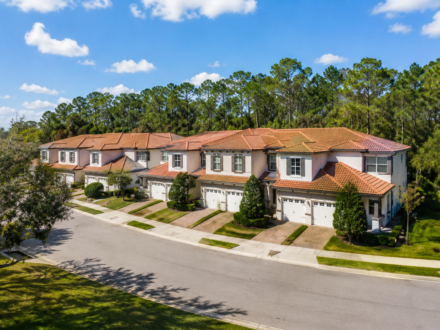 A Turnkey Vacation Rental Minutes From Disney: 8193 Roseville Blvd