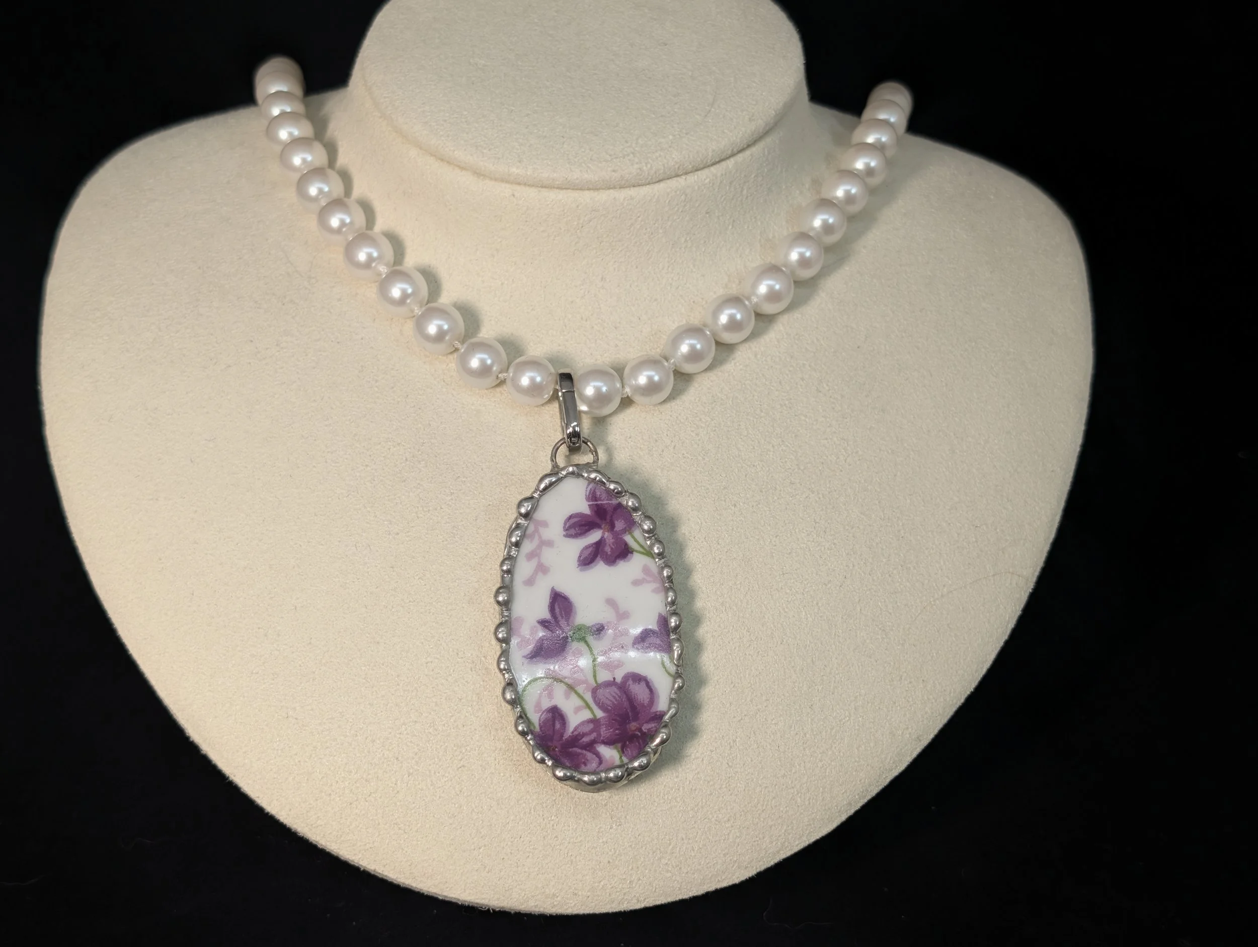 Purple Flower Pendant on Vintage Pearl Costume Necklace (Pendant Removeable)