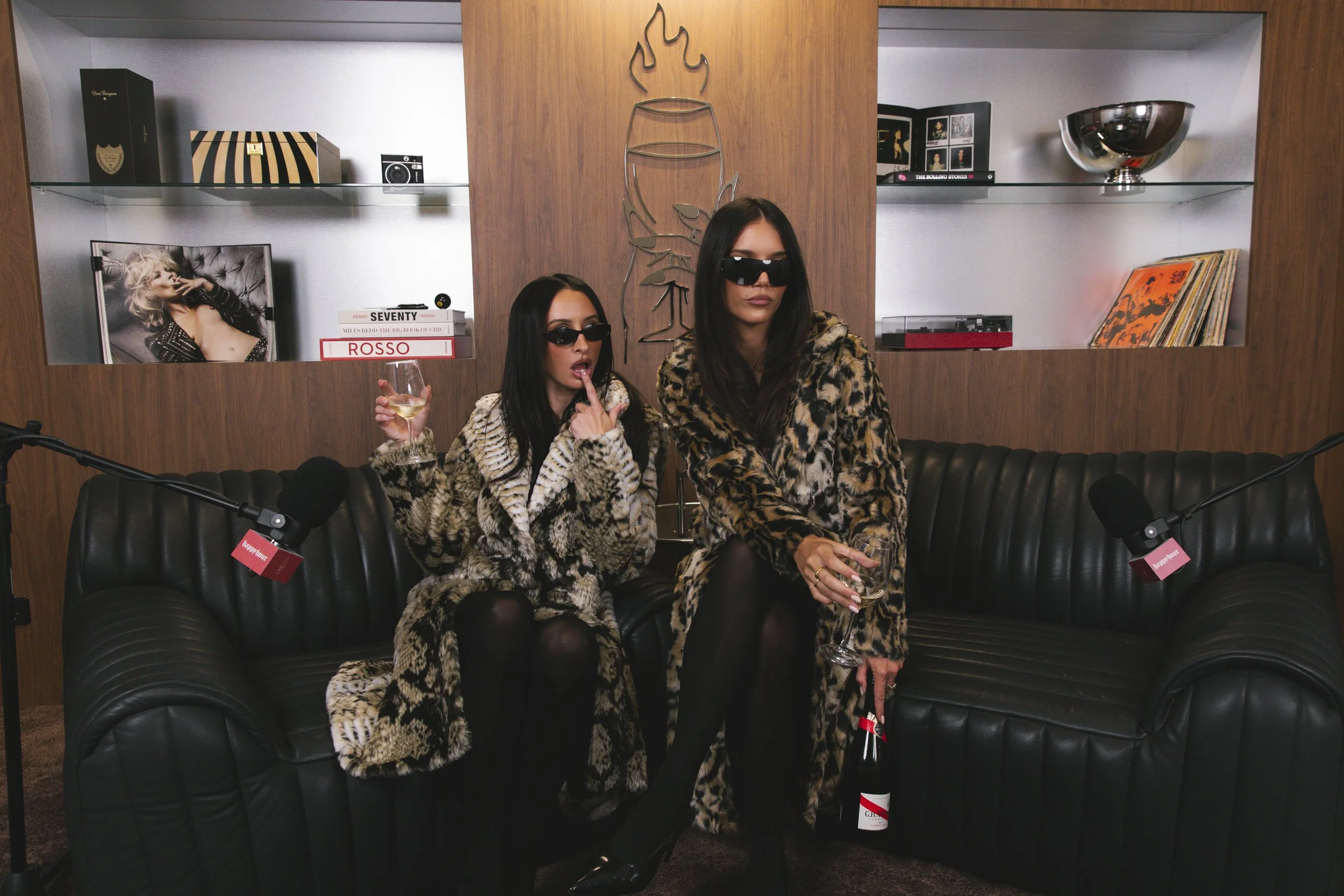 Lucy & Nikki - Happy hour7431-Edit.jpg