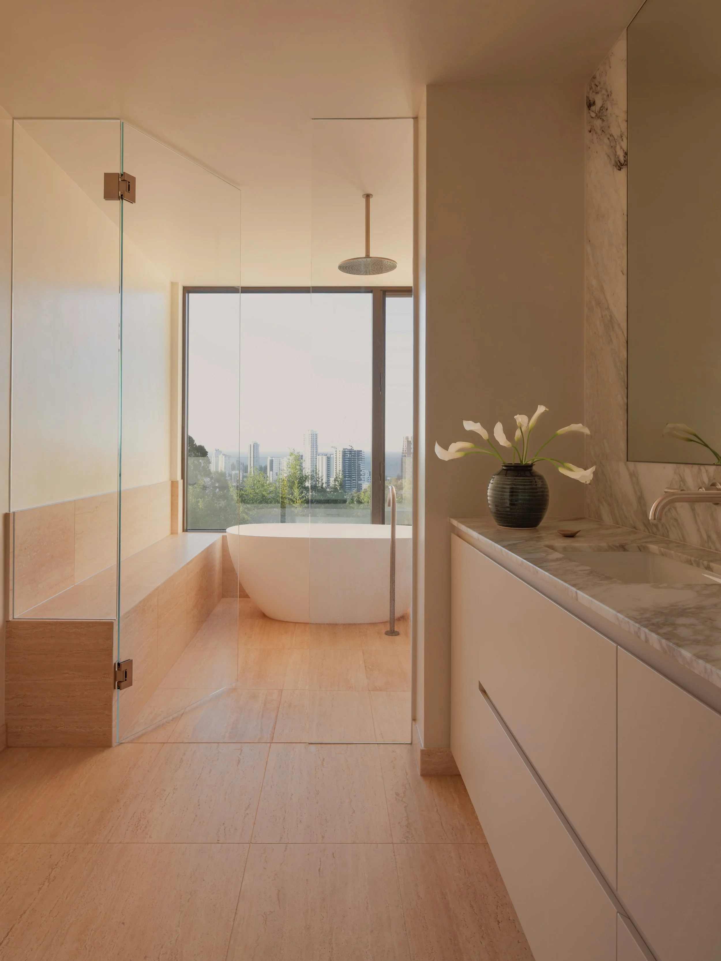 Burleigh House &mdash; the master suite. 

A bath with quite possibly the best view on the Gold Coast. 

Interior Design &mdash; Studio Beck
Architecture @kelia.studioarchitects 
Build @dbbuild 
Photography @brockb____