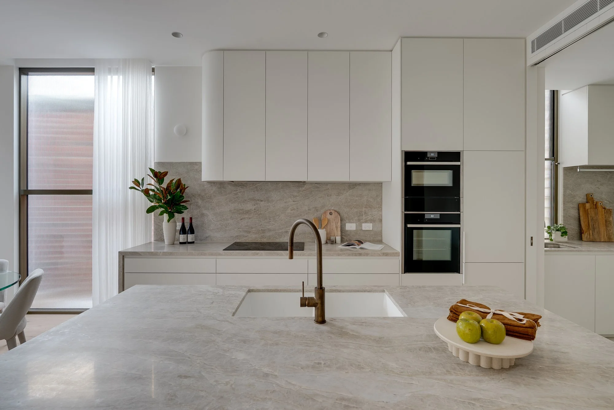Kitchen_Front.jpg
