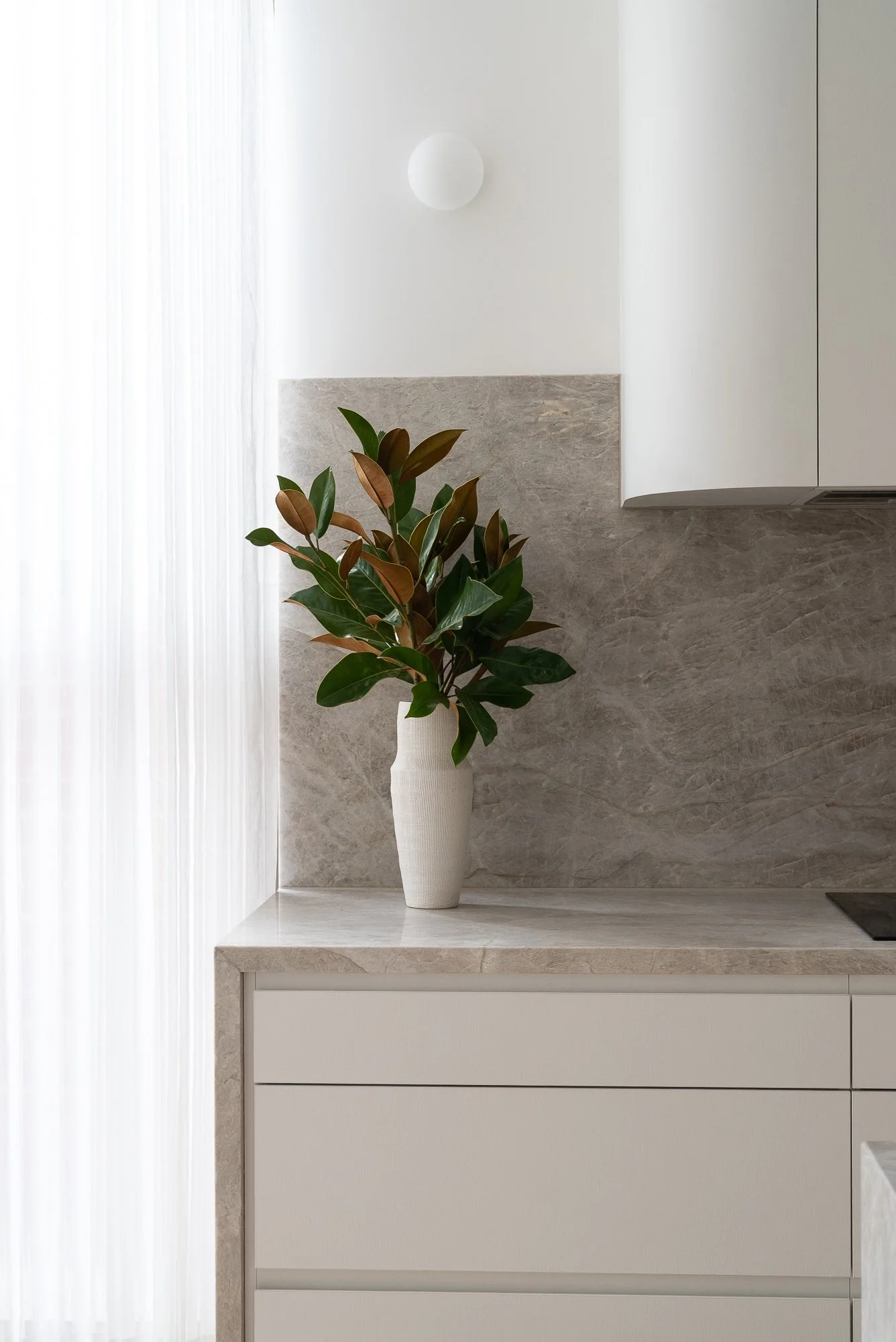 Kitchen_Flowers.jpg
