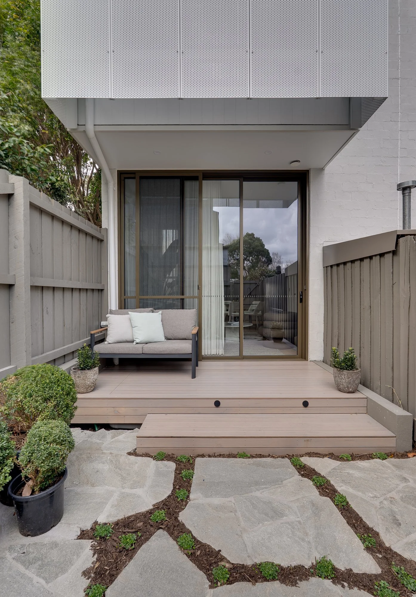 Backyard_2.jpg