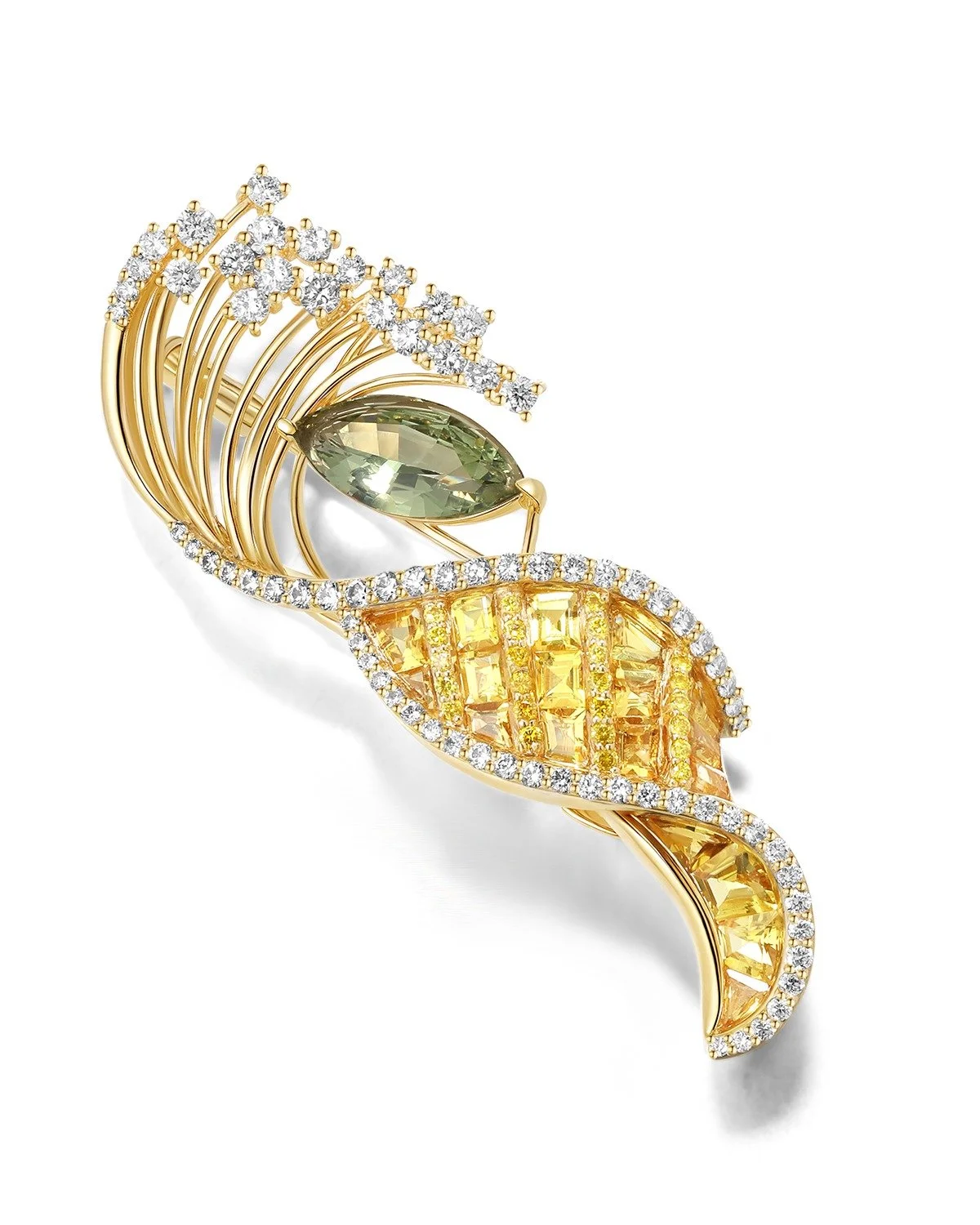 <Stream> Collection - inspired by ocean waves and melody 🎼
Featuring a Natural 3Ct Chrysoberyl, Custom Cut yellow sapphire, natural yellow and white diamonds set on 18K yellow gold
#jewelrydesigner #losangeles #finejewelry #customjewelry #di