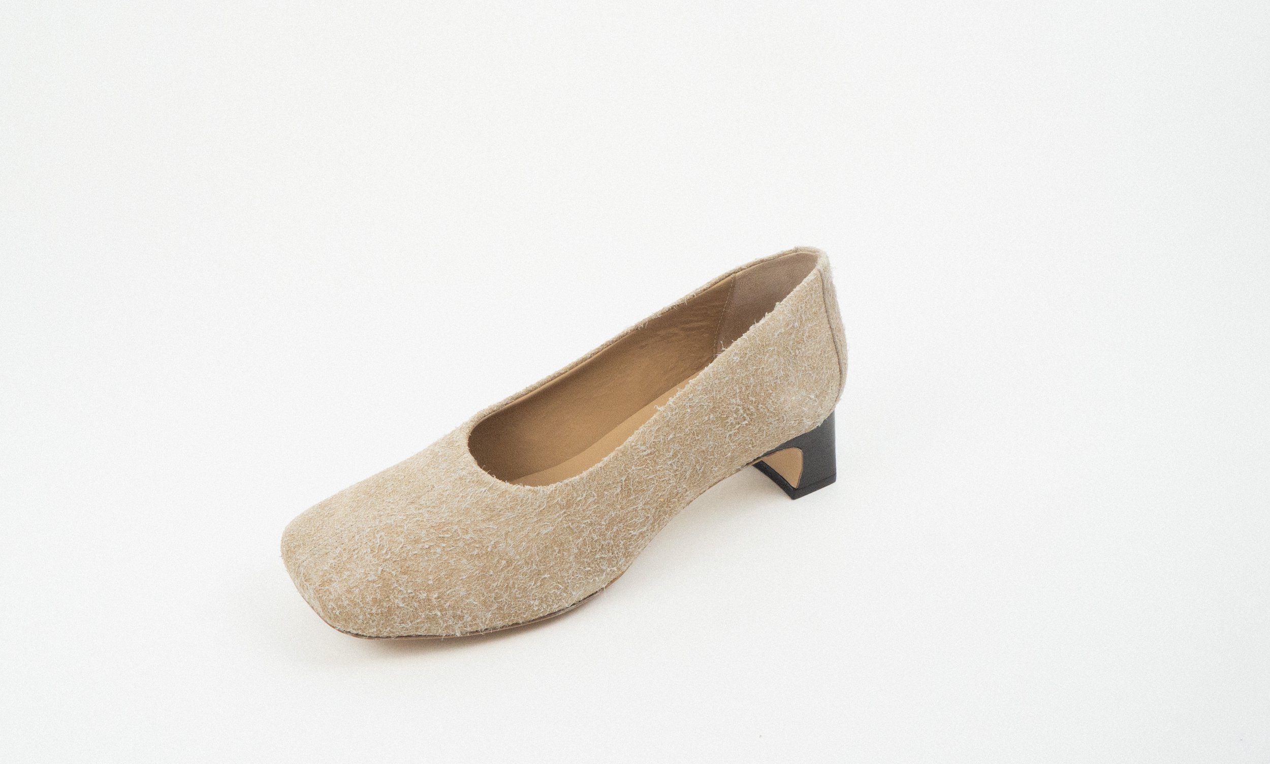 ORLANDO PUMICE 3:4 EDIT.jpg