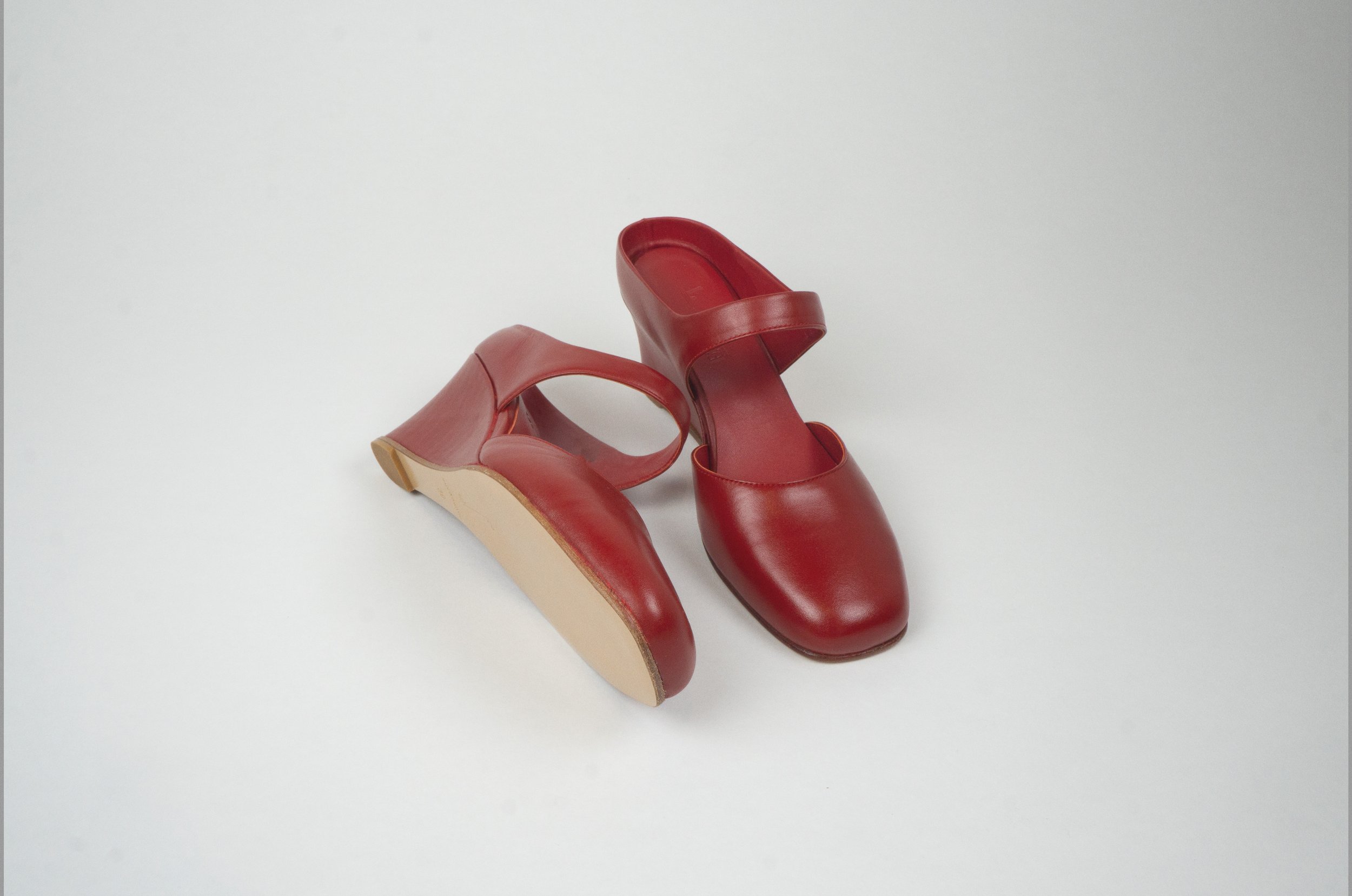 FREYA CONCEPT RED.jpg