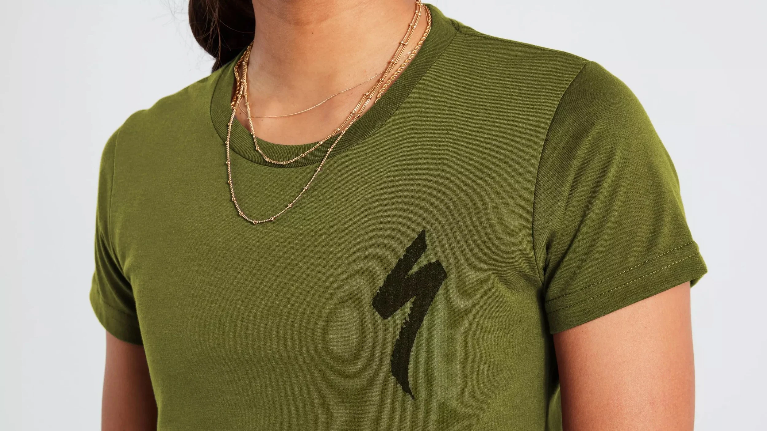 64622-031_APP_S-LOGO-TEE-SS-WMN-OLVGRN-M_DETAIL1.jpeg
