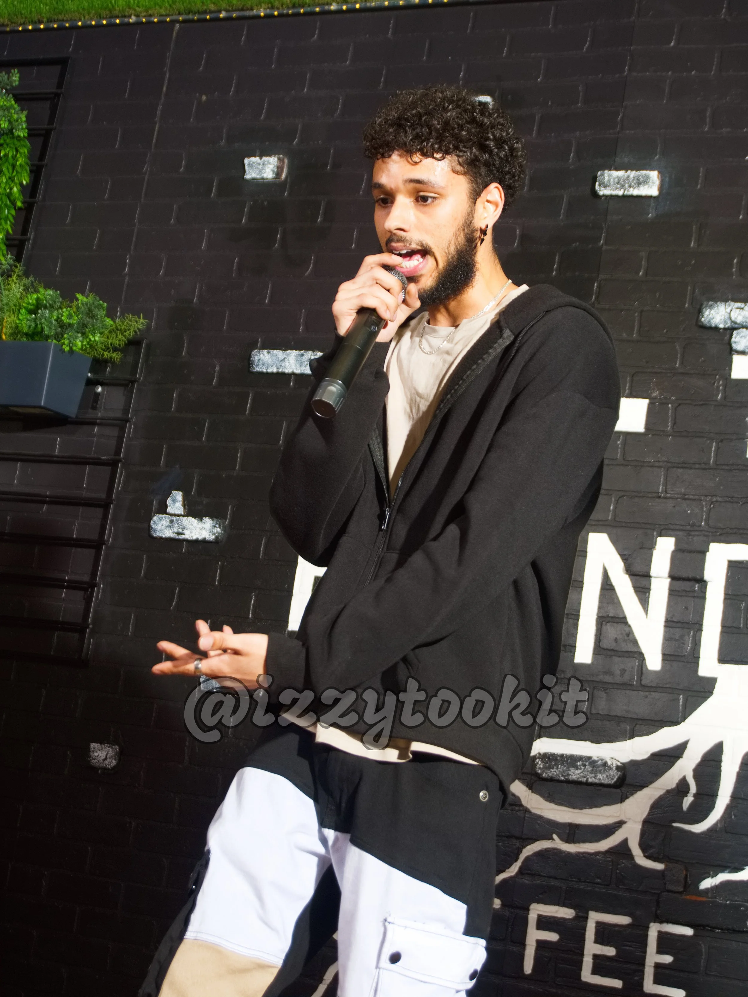 the foundation open mic