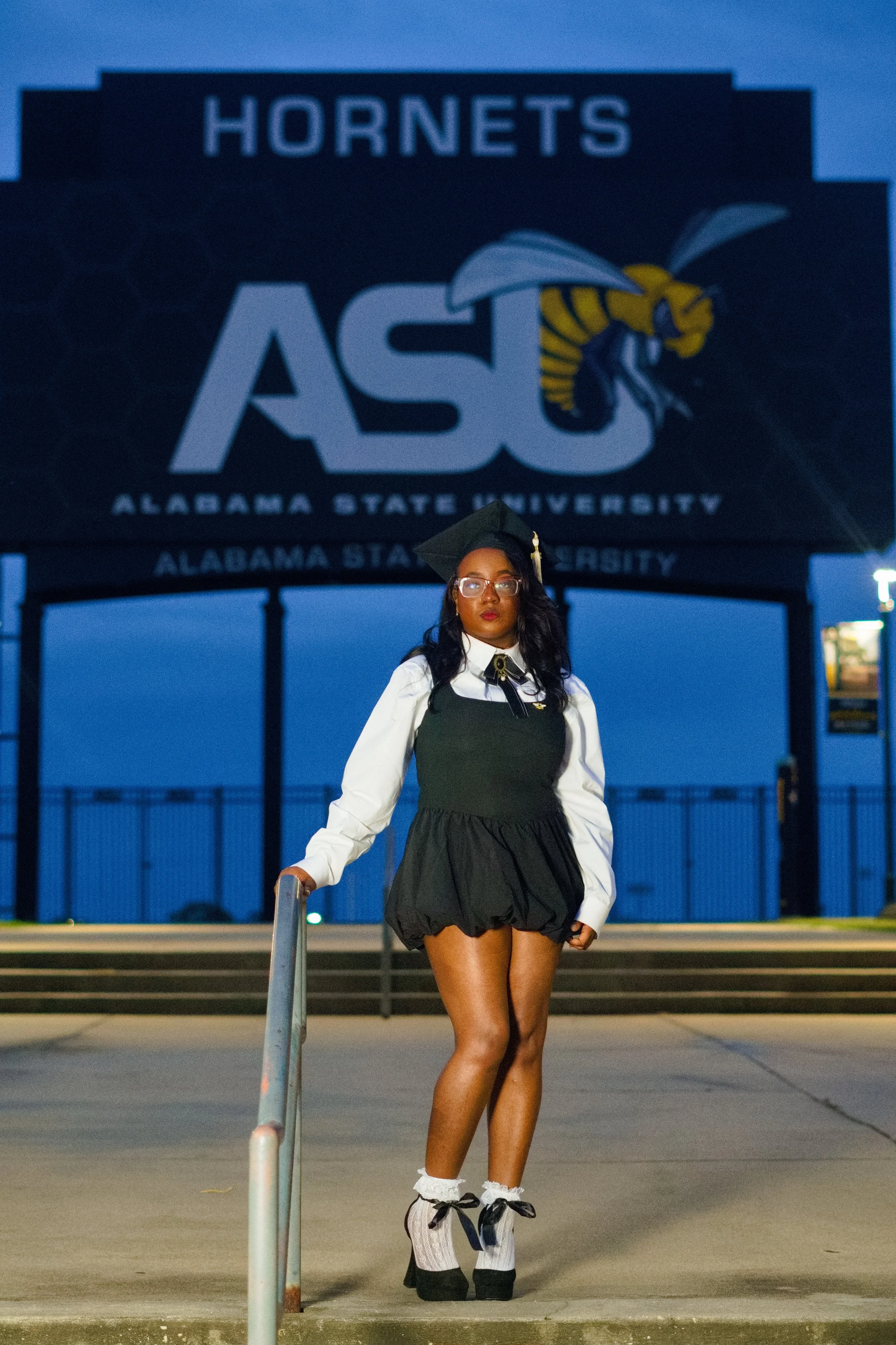 Kim's Grad Pics-16.jpg