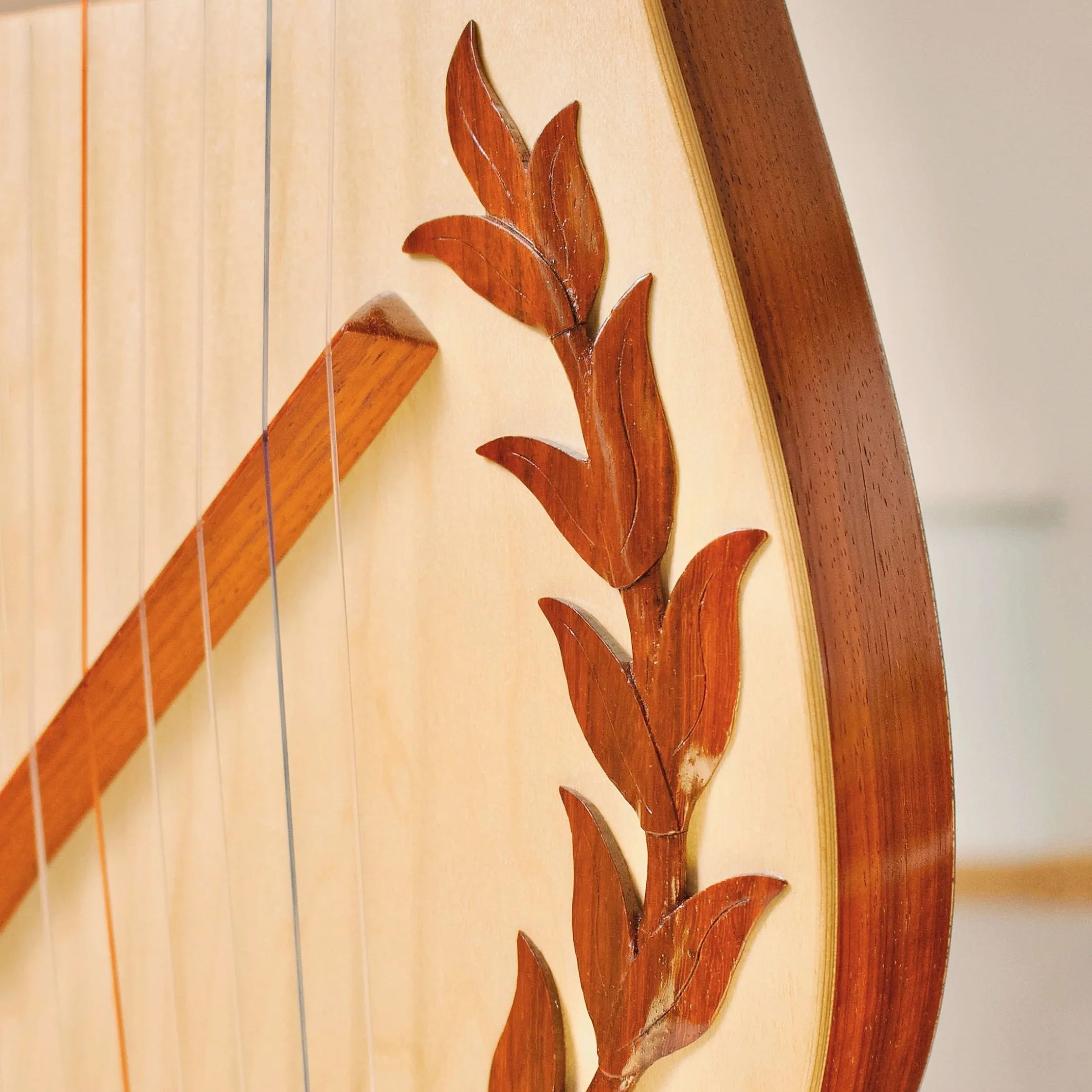 12+-+Davidic+%7C+Padauk+wood+%7C+Semi-gloss+finish++Modified+neck+%7C+Carved+olive+branches+%7C+w.D3.jpg