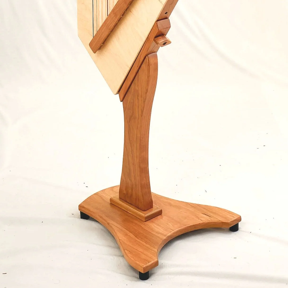 Stands & Support Bar | Double Strung