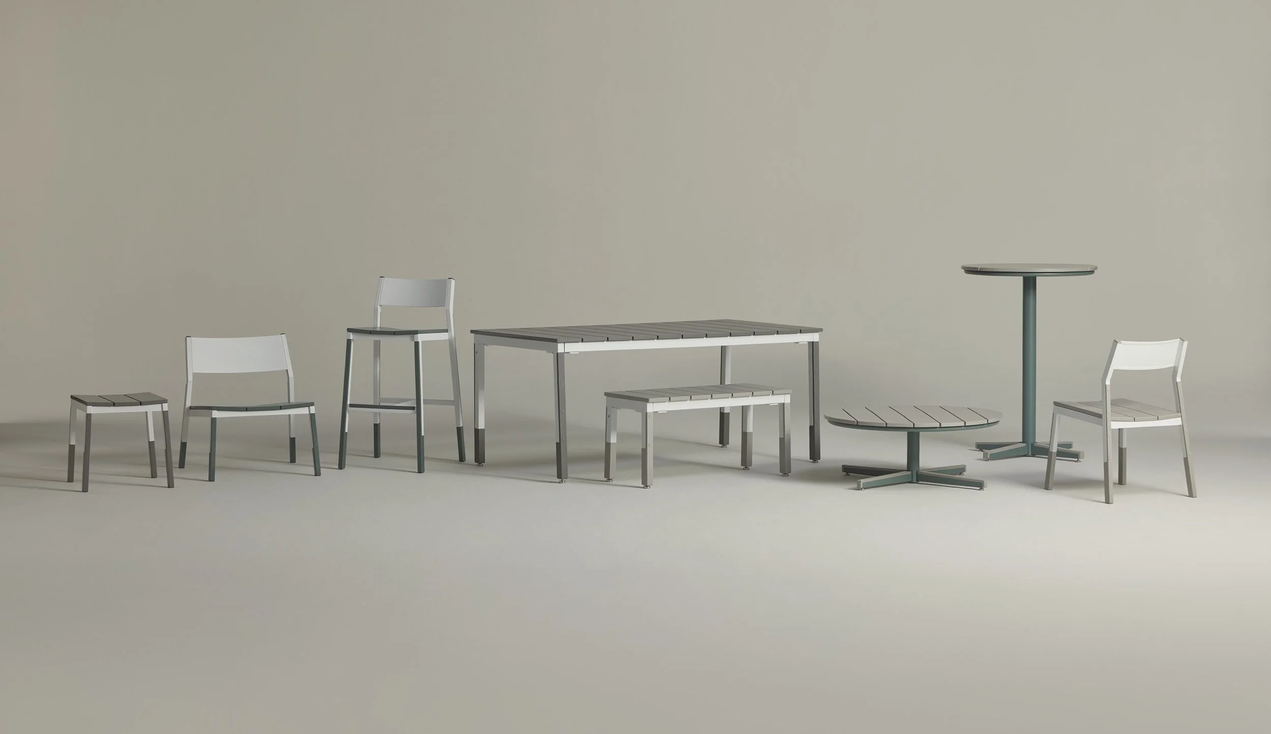 KI Outspan™ Outdoor Tables