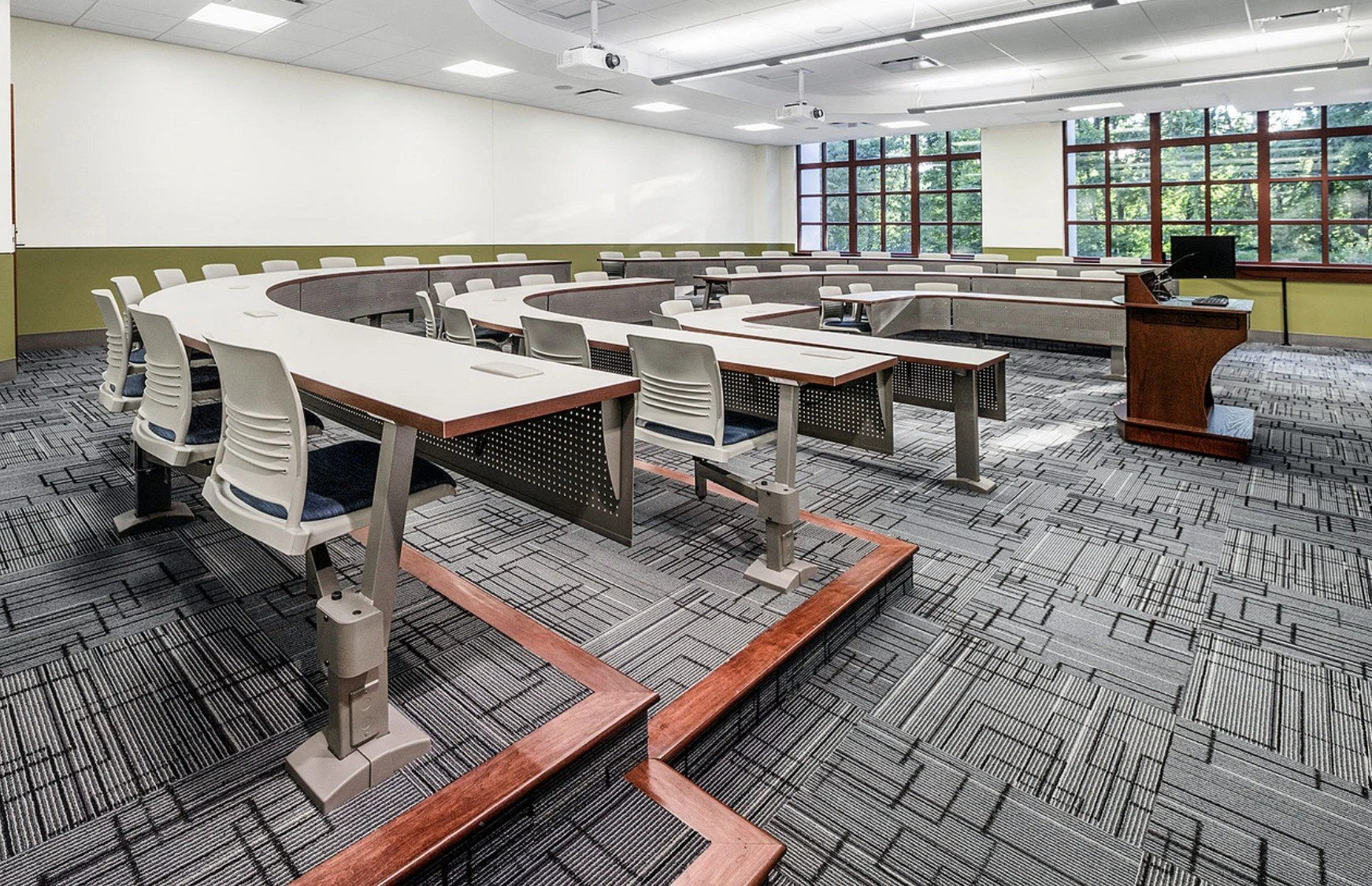 KI University Seating & Tables