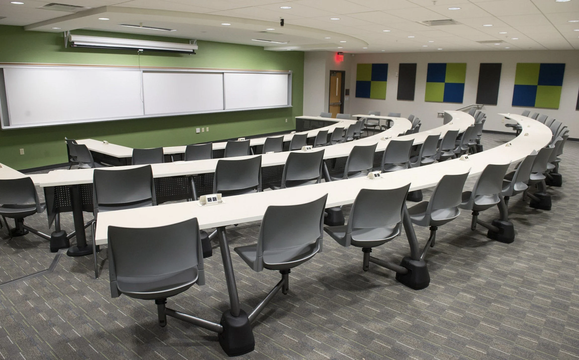 KI University Seating & Tables