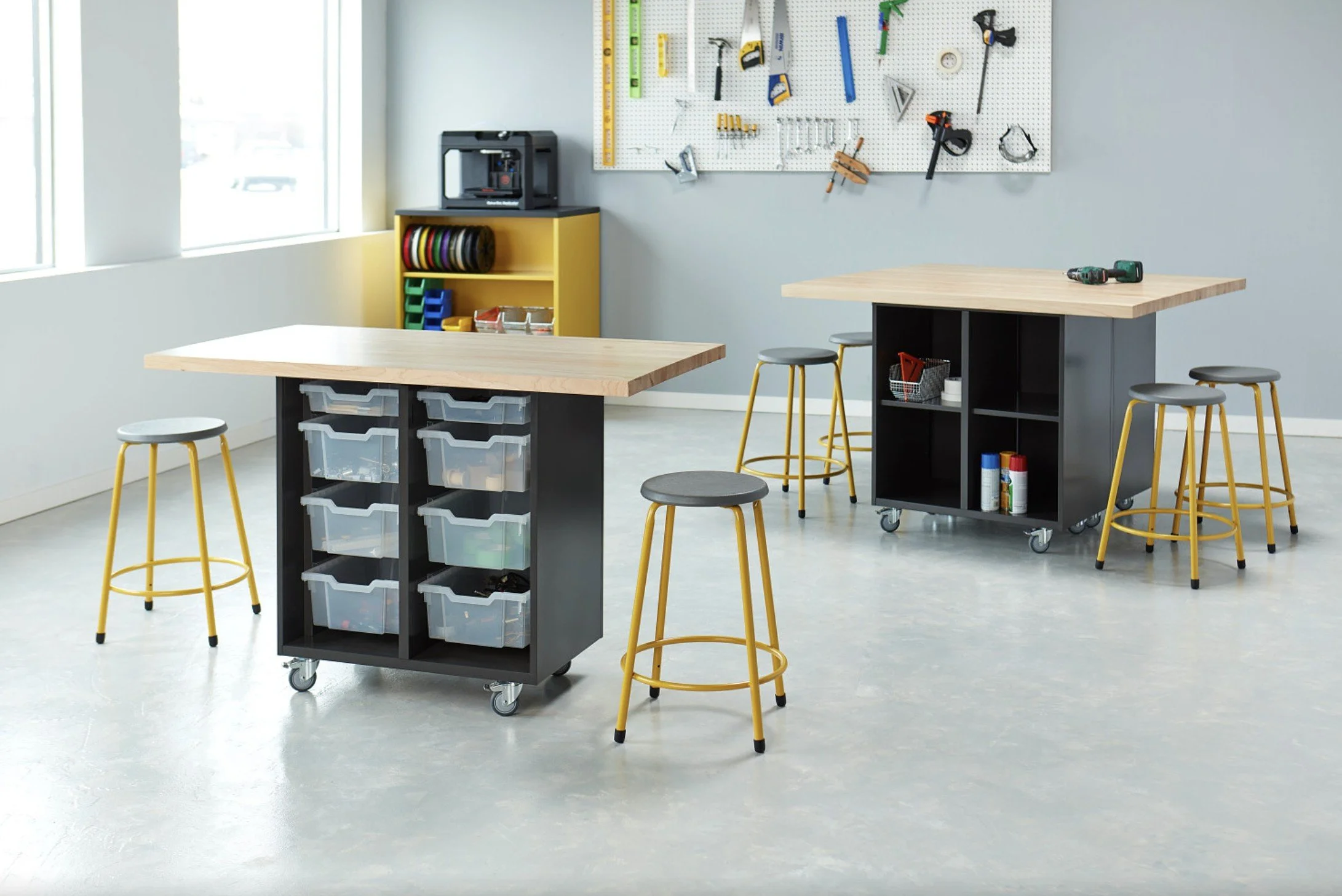 KI Ruckus® Worktables