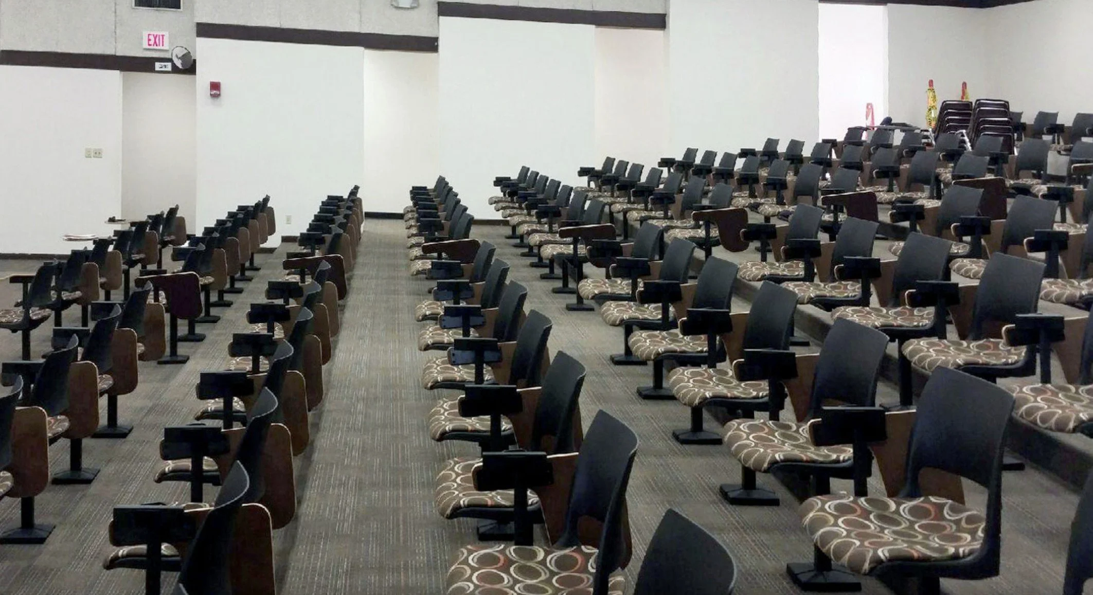 KI Single Pedestal Fixed Seating