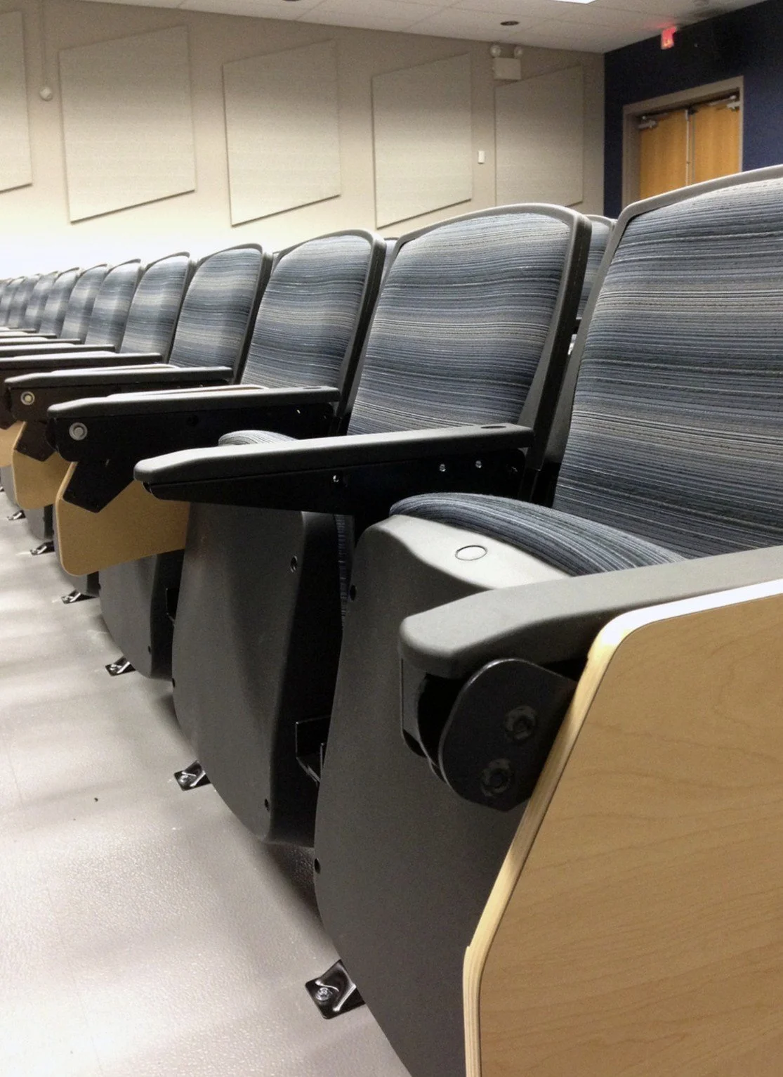 KI Lancaster® Auditorium Seating