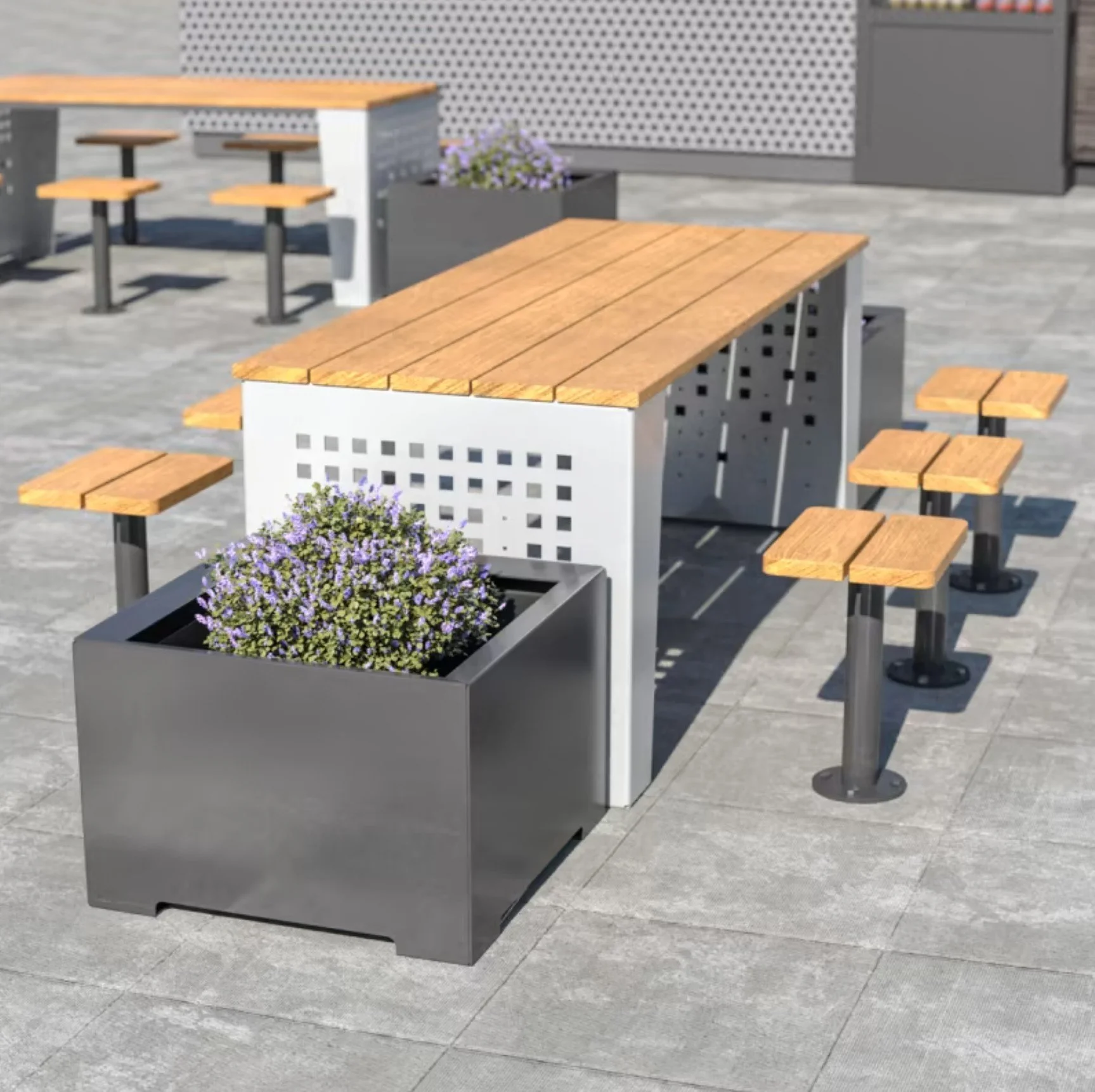 b+g sorrento low stool