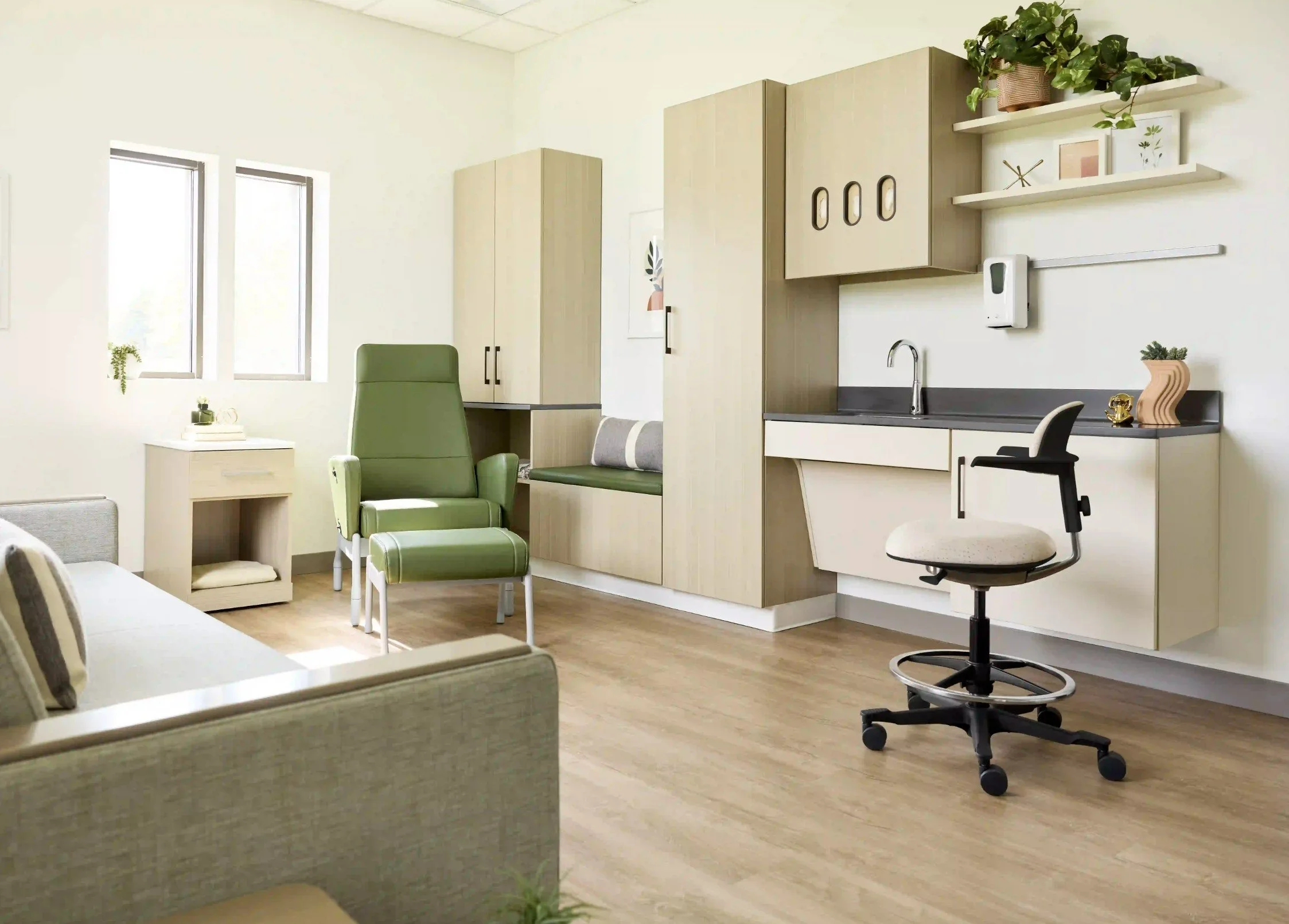 Interwoven Alterna Casework