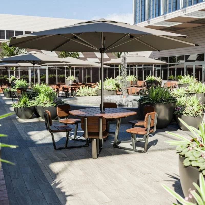 Botton+Gardener Octagon Umbrella