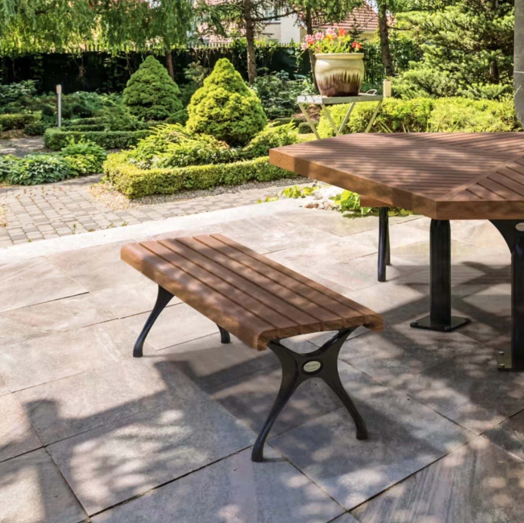 b+g urban classic bench