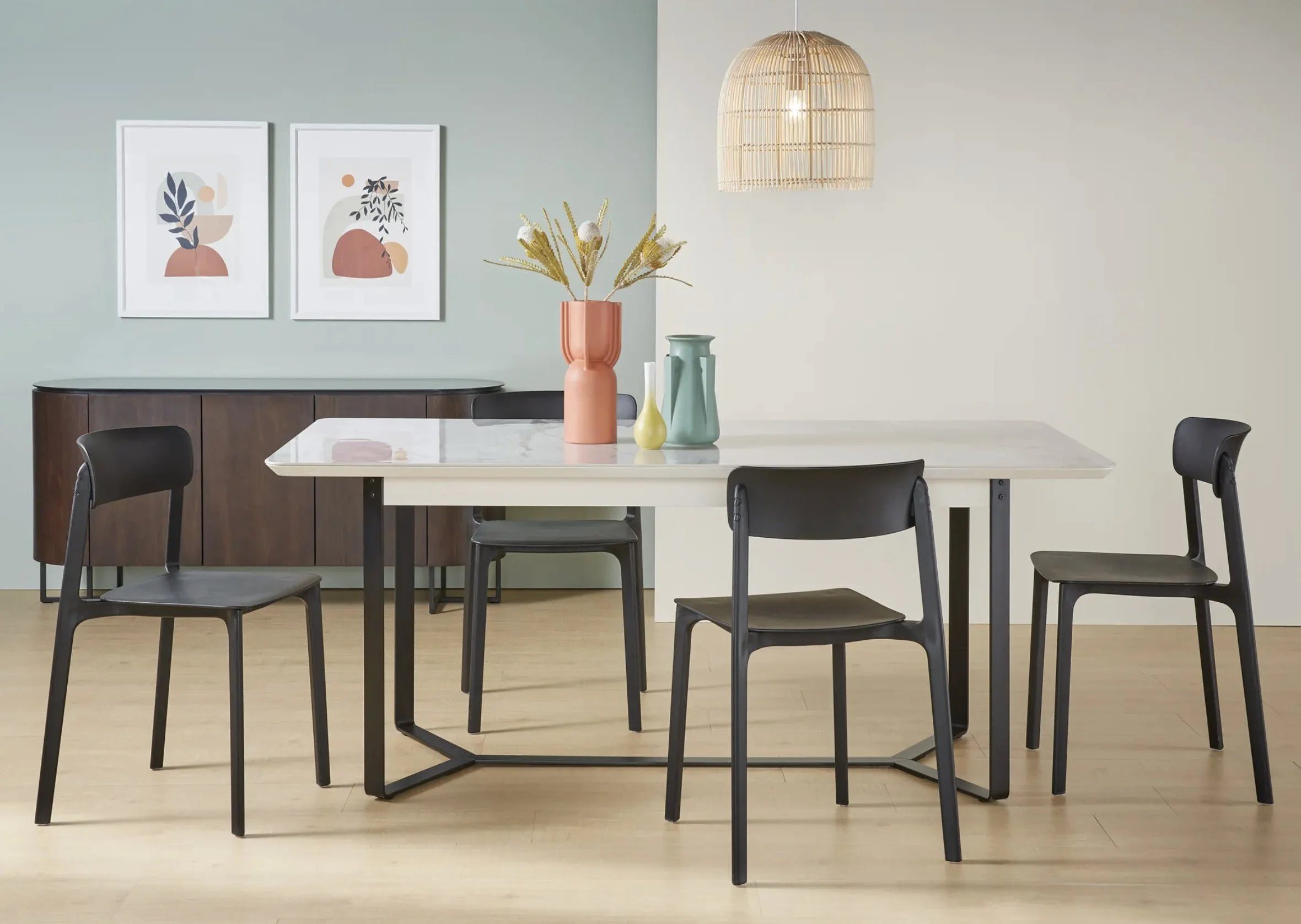Etc. Seraphina Table
