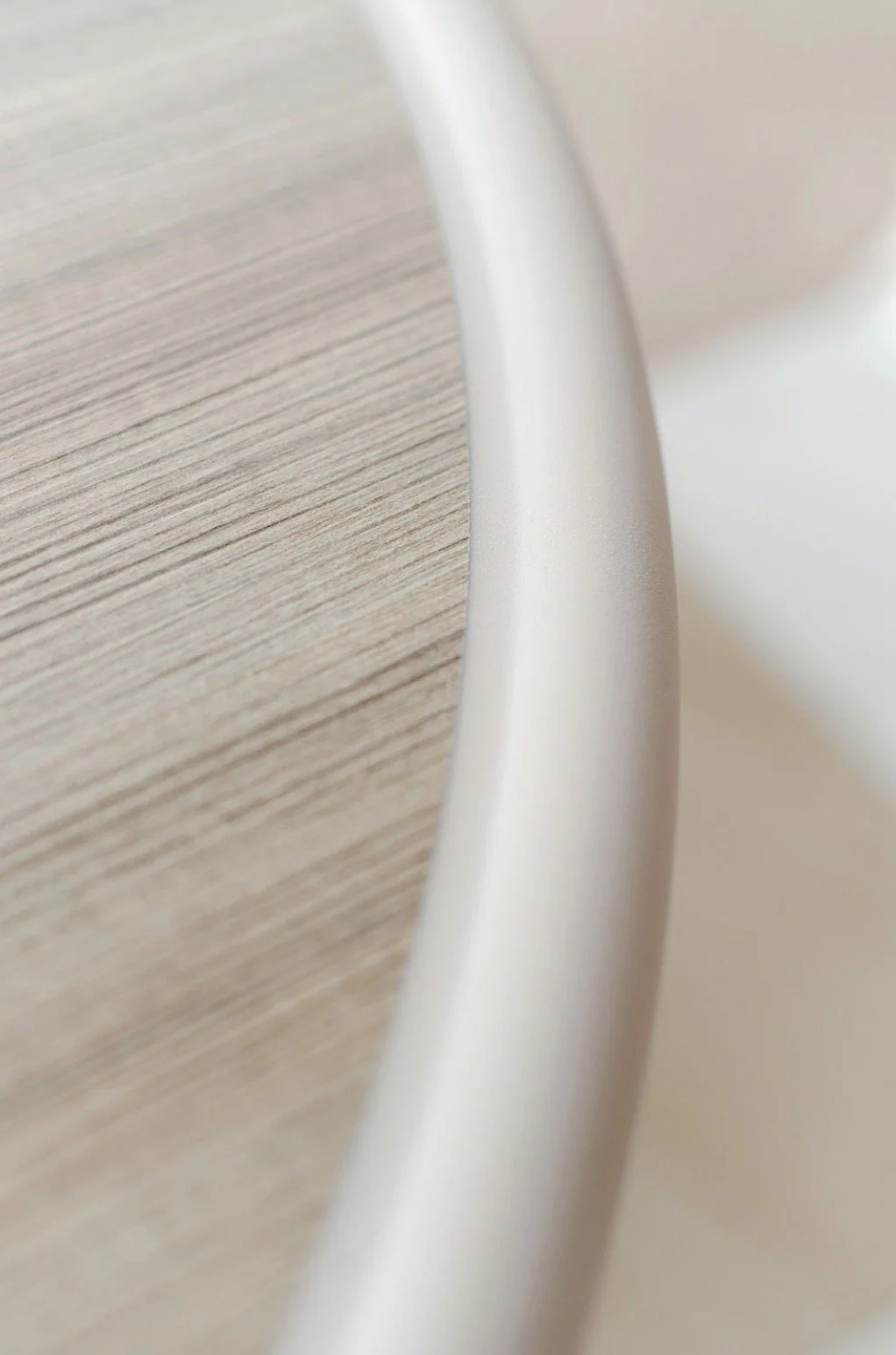 Stance Flo Table Series